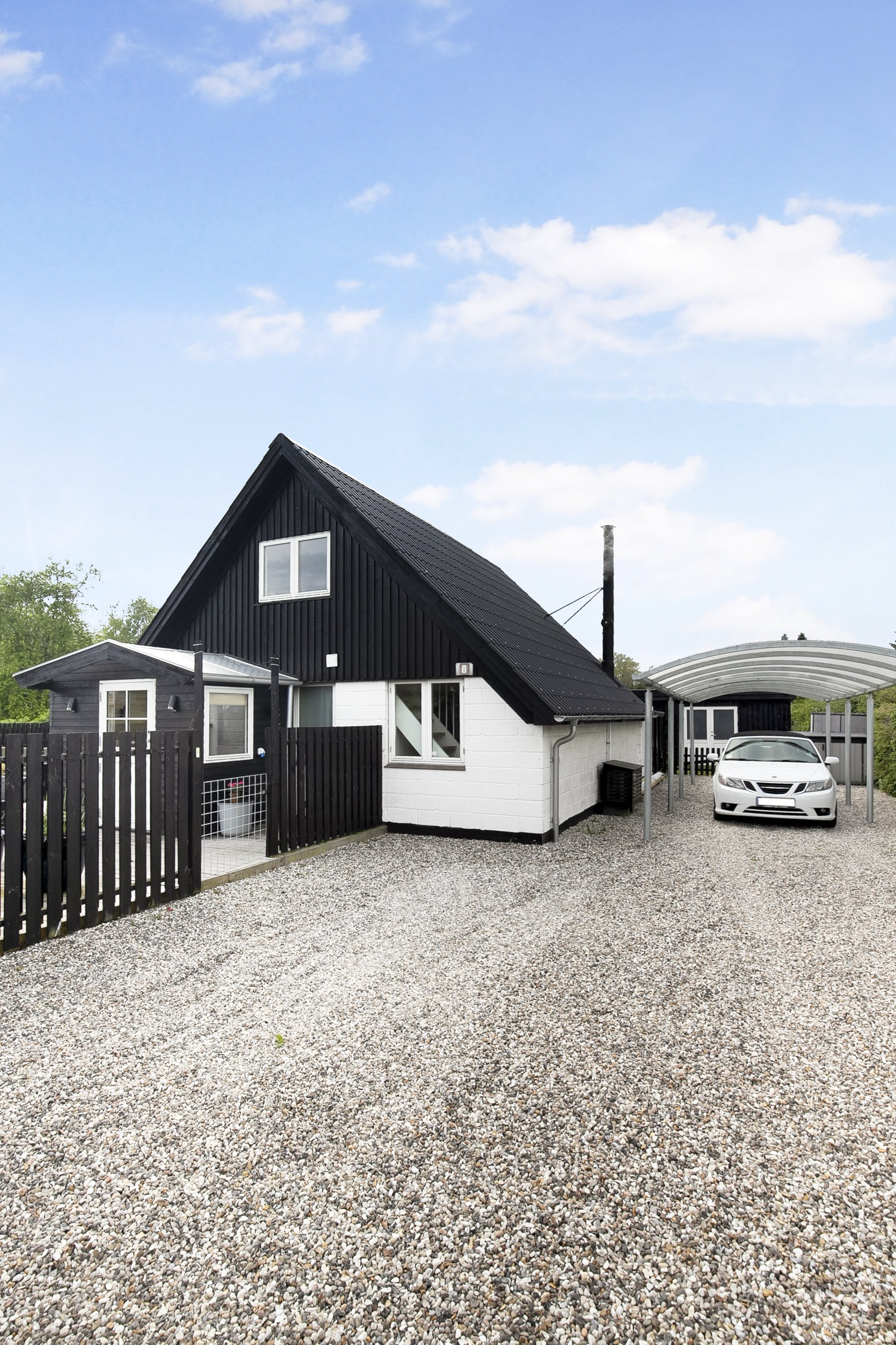 Fremhævet ejendommen billede i fuldskærmstilstand. Billede af Pumavej 1, Hou, 9370 Hals