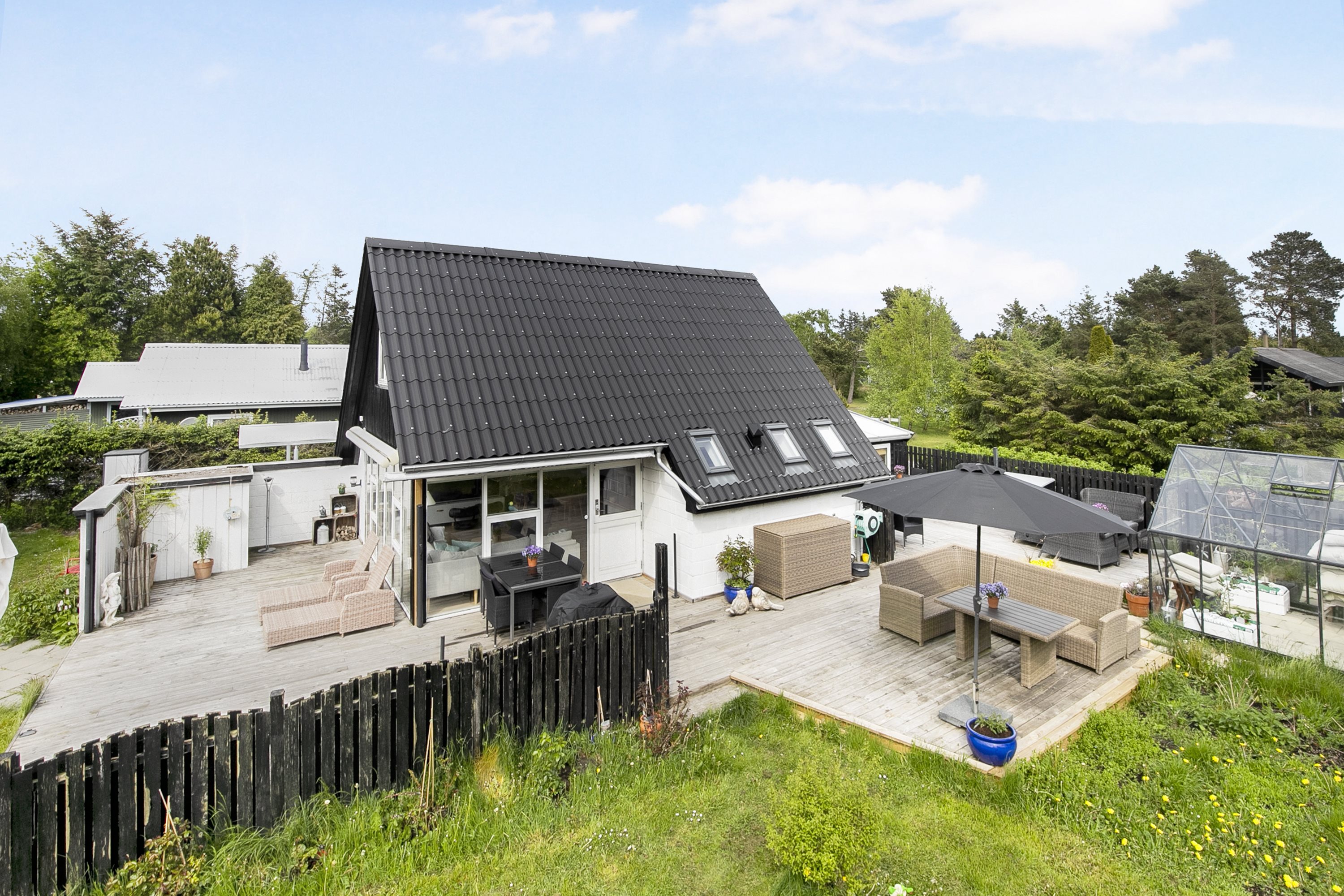 Fremhævet ejendommen billede i fuldskærmstilstand. Billede af Pumavej 1, Hou, 9370 Hals