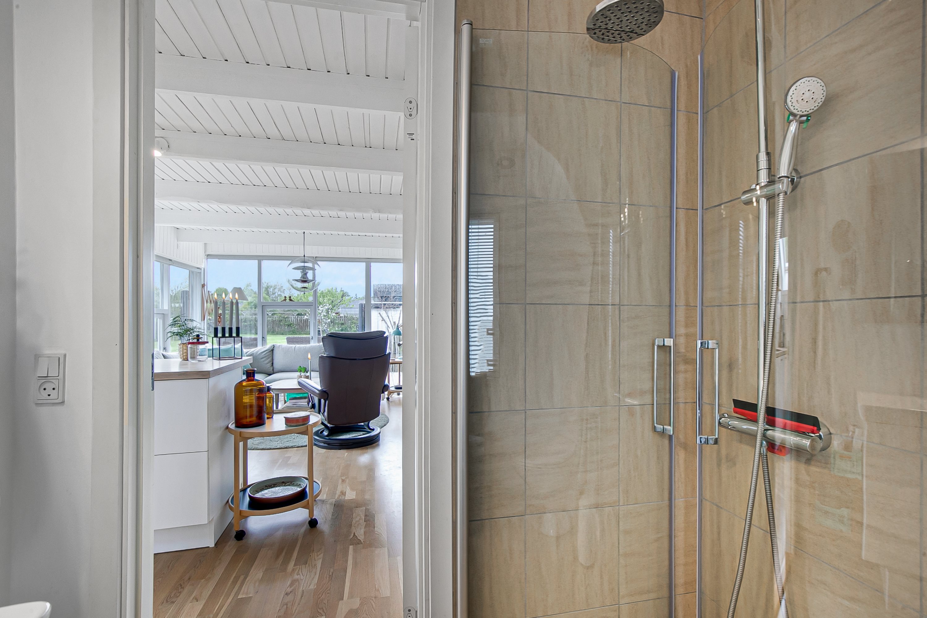 Fremhævet badeværelse billede i fuldskærmstilstand. Billede af Pumavej 1, Hou, 9370 Hals