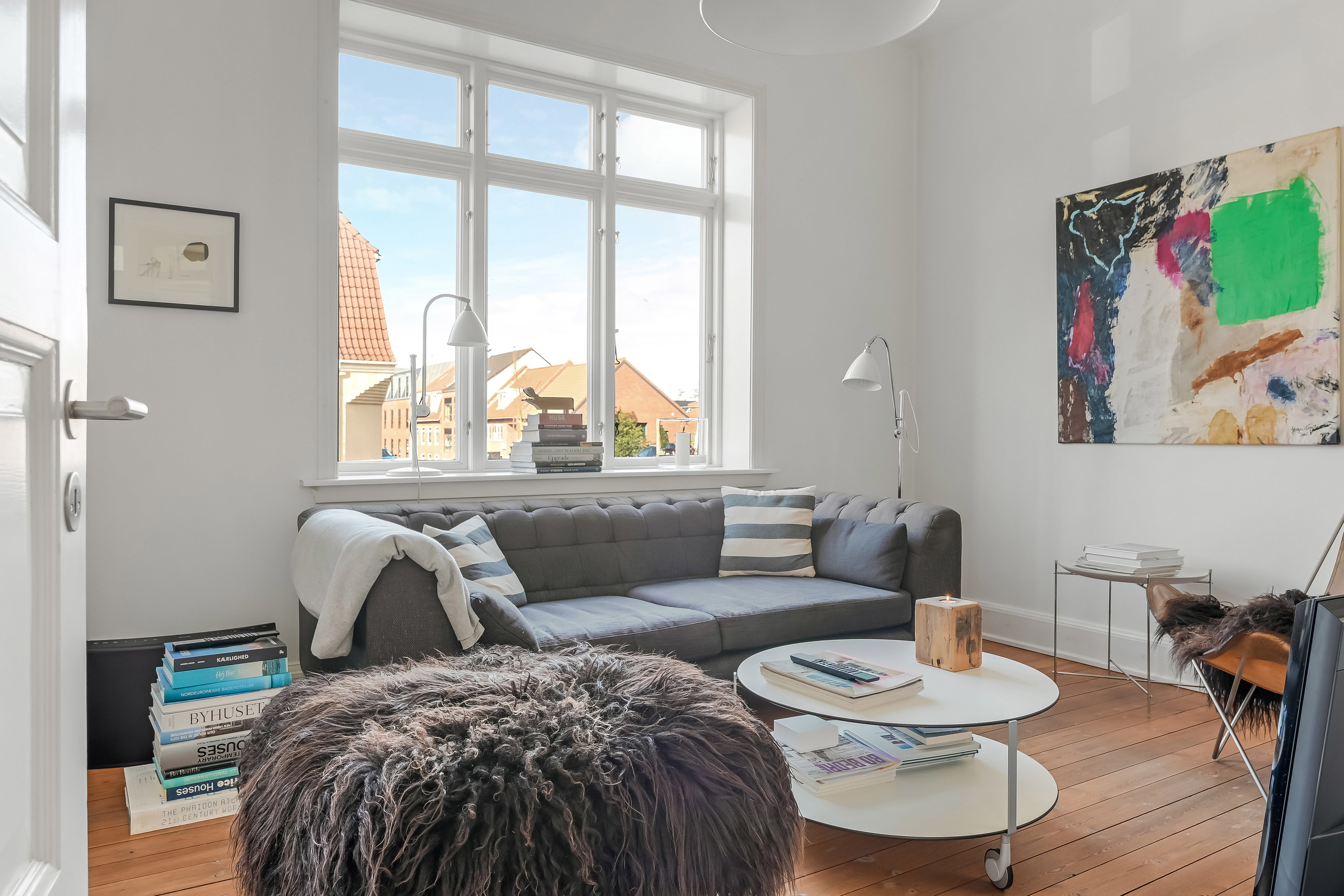 Fremhævet stue billede i fuldskærmstilstand. Billede af Frodesgade 90, 6700 Esbjerg