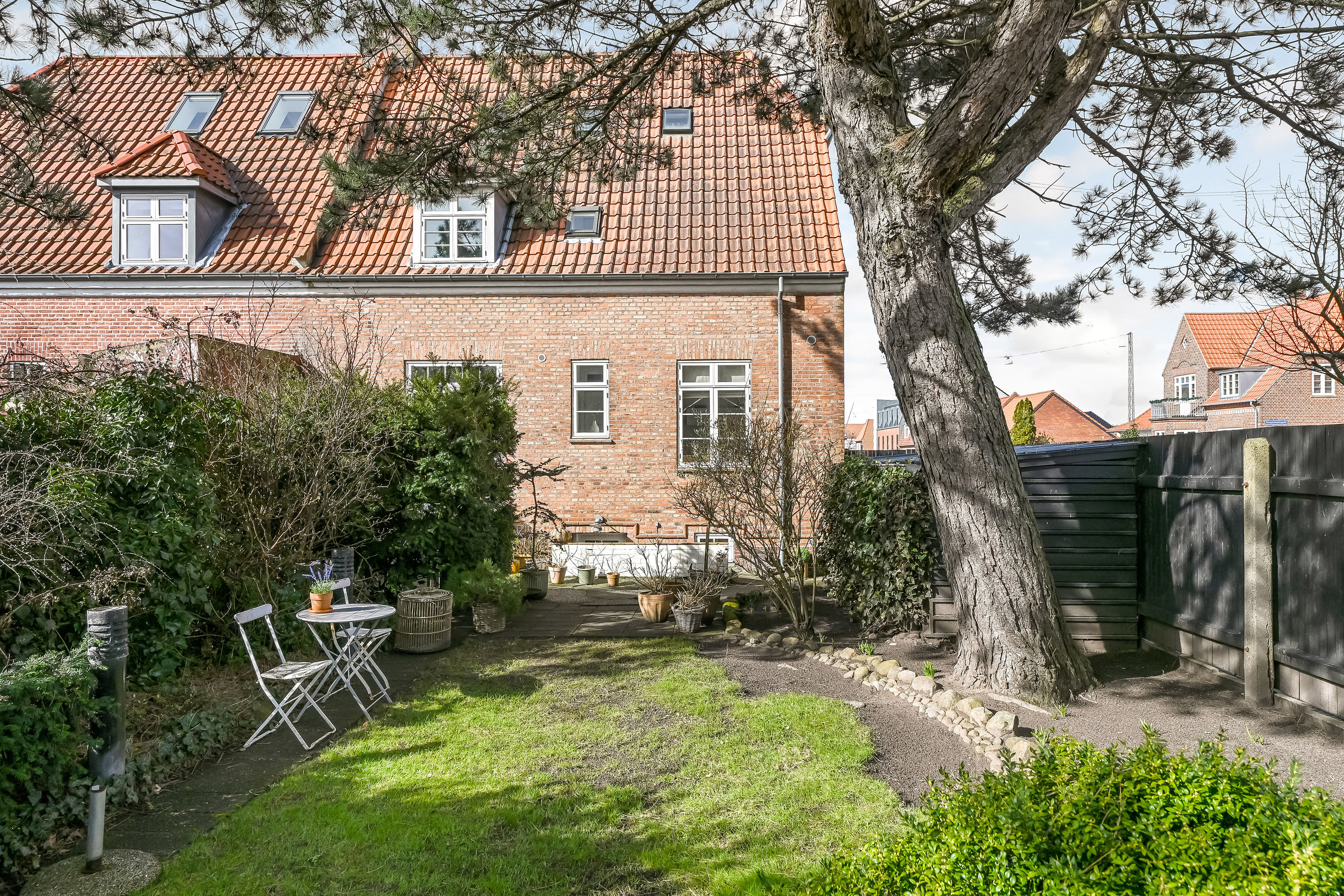 Fremhævet have billede i fuldskærmstilstand. Billede af Frodesgade 90, 6700 Esbjerg