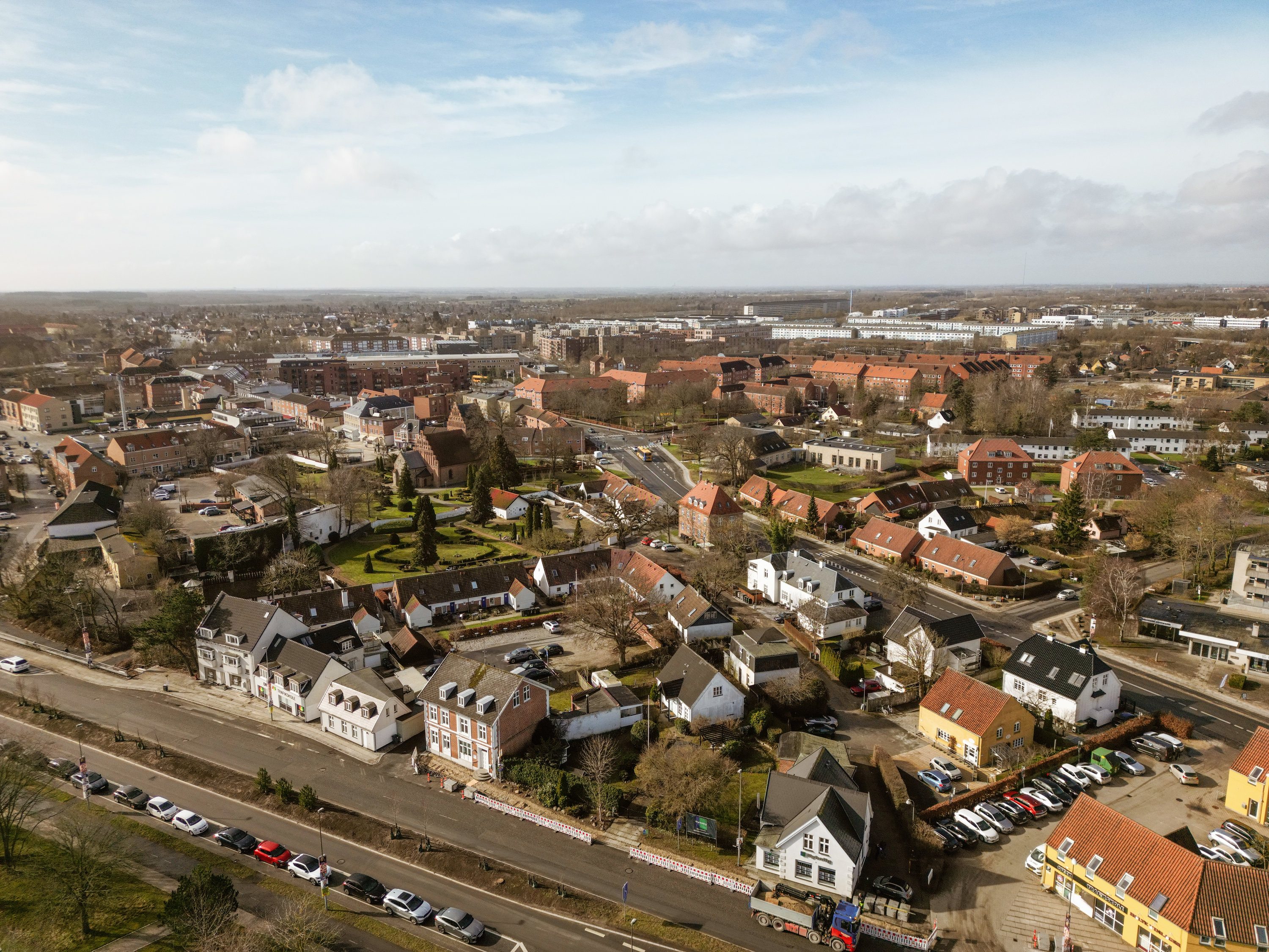 Fremhævet luftfoto billede i fuldskærmstilstand. Billede af Hold-An Vej 14, 2750 Ballerup