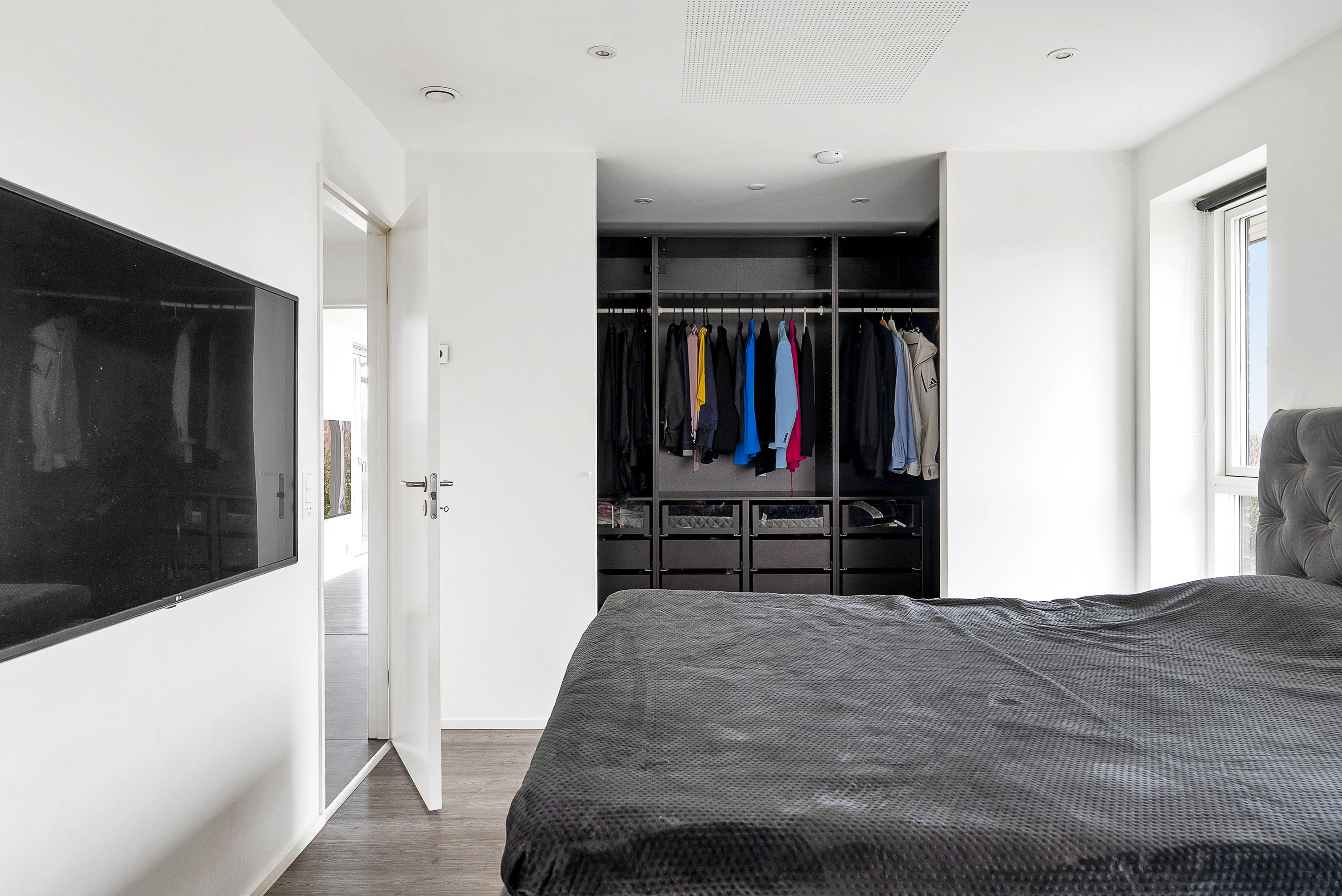 Fremhævet andet billede i fuldskærmstilstand. Billede af Riddersporen 9, Fraugde, 5220 Odense SØ