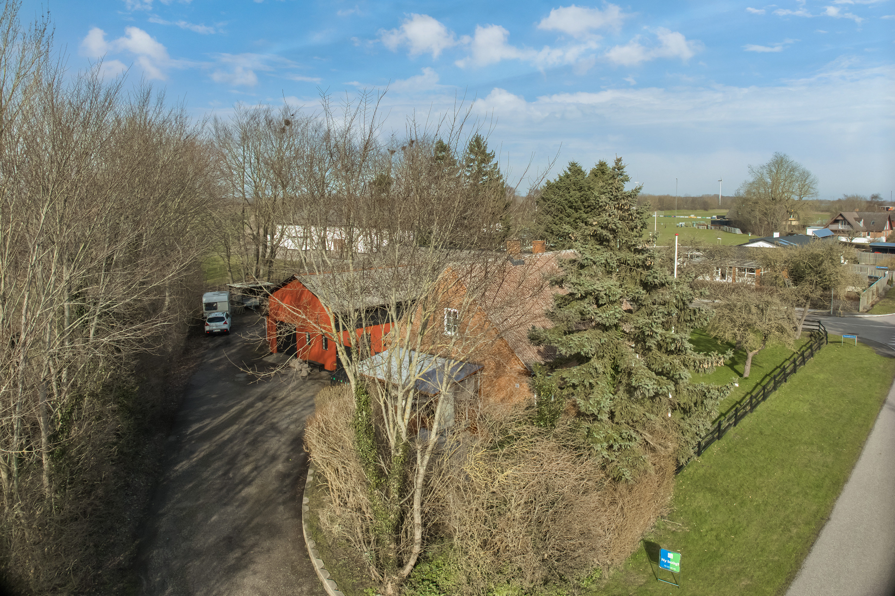 Fremhævet mastefoto billede i fuldskærmstilstand. Billede af Gl. Landevej 15A, Toreby, 4891 Toreby L