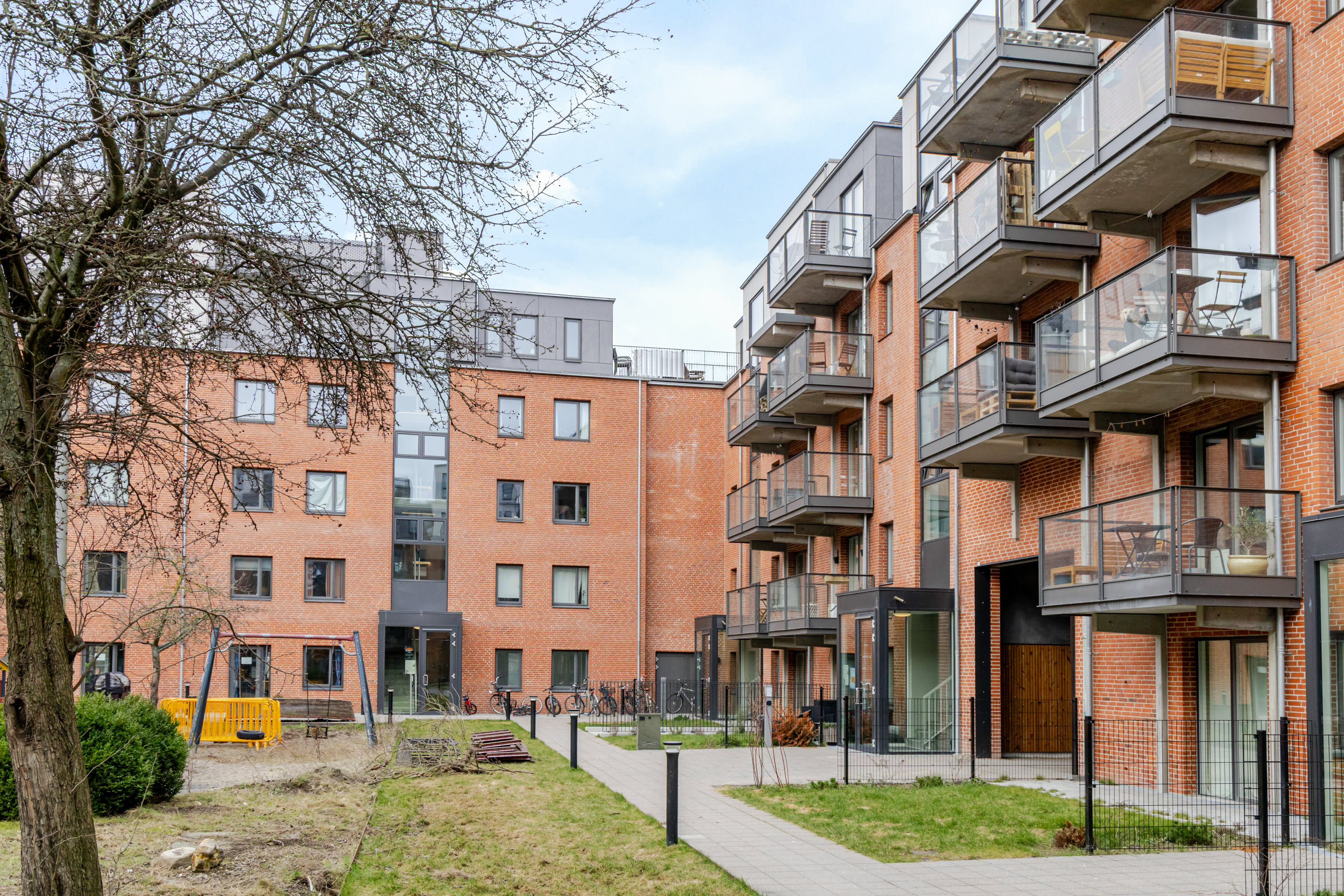 Fremhævet andet billede i fuldskærmstilstand. Billede af Mjølnerparken 34, 2. tv., 2200 København N