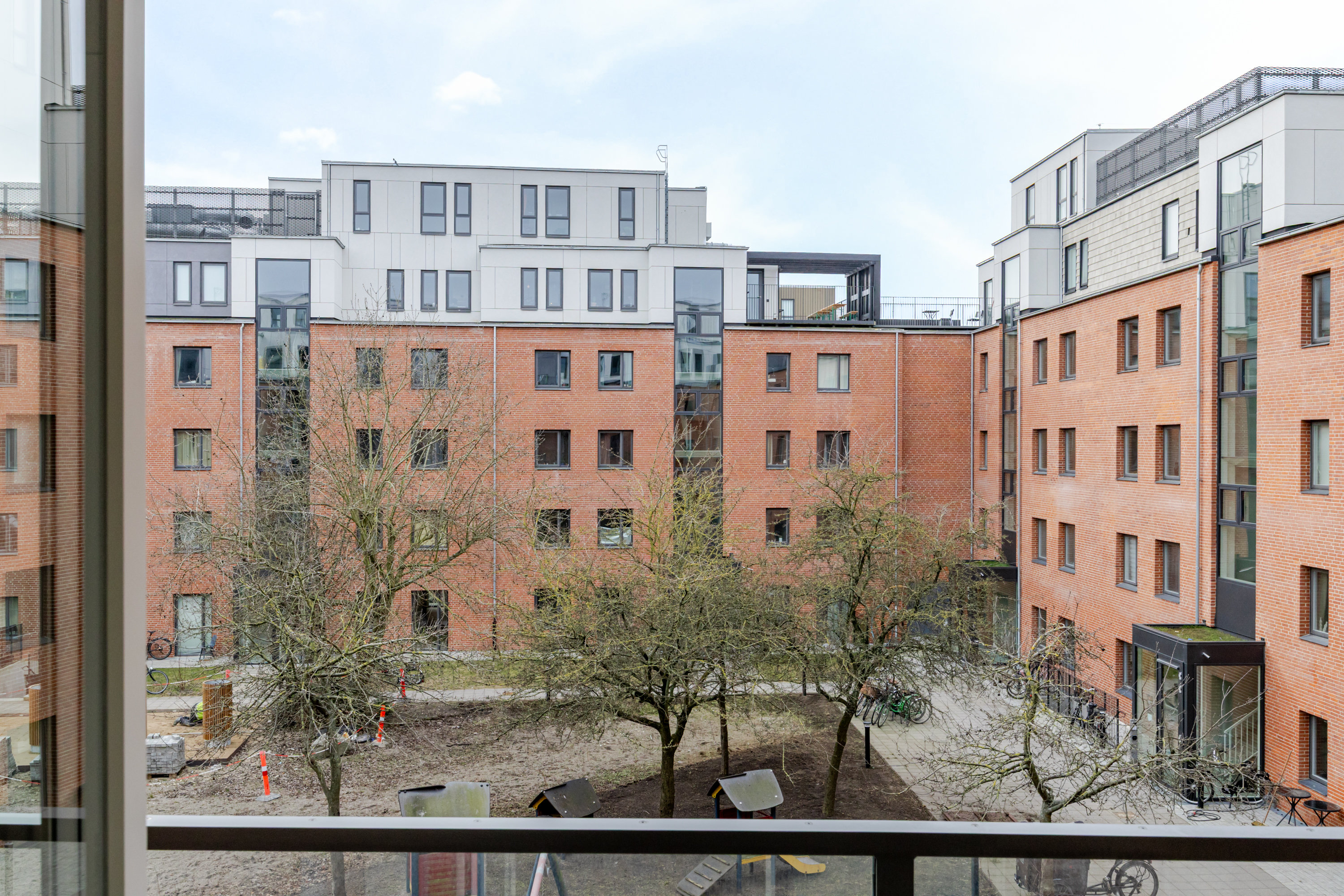 Fremhævet andet billede i fuldskærmstilstand. Billede af Mjølnerparken 34, 2. tv., 2200 København N