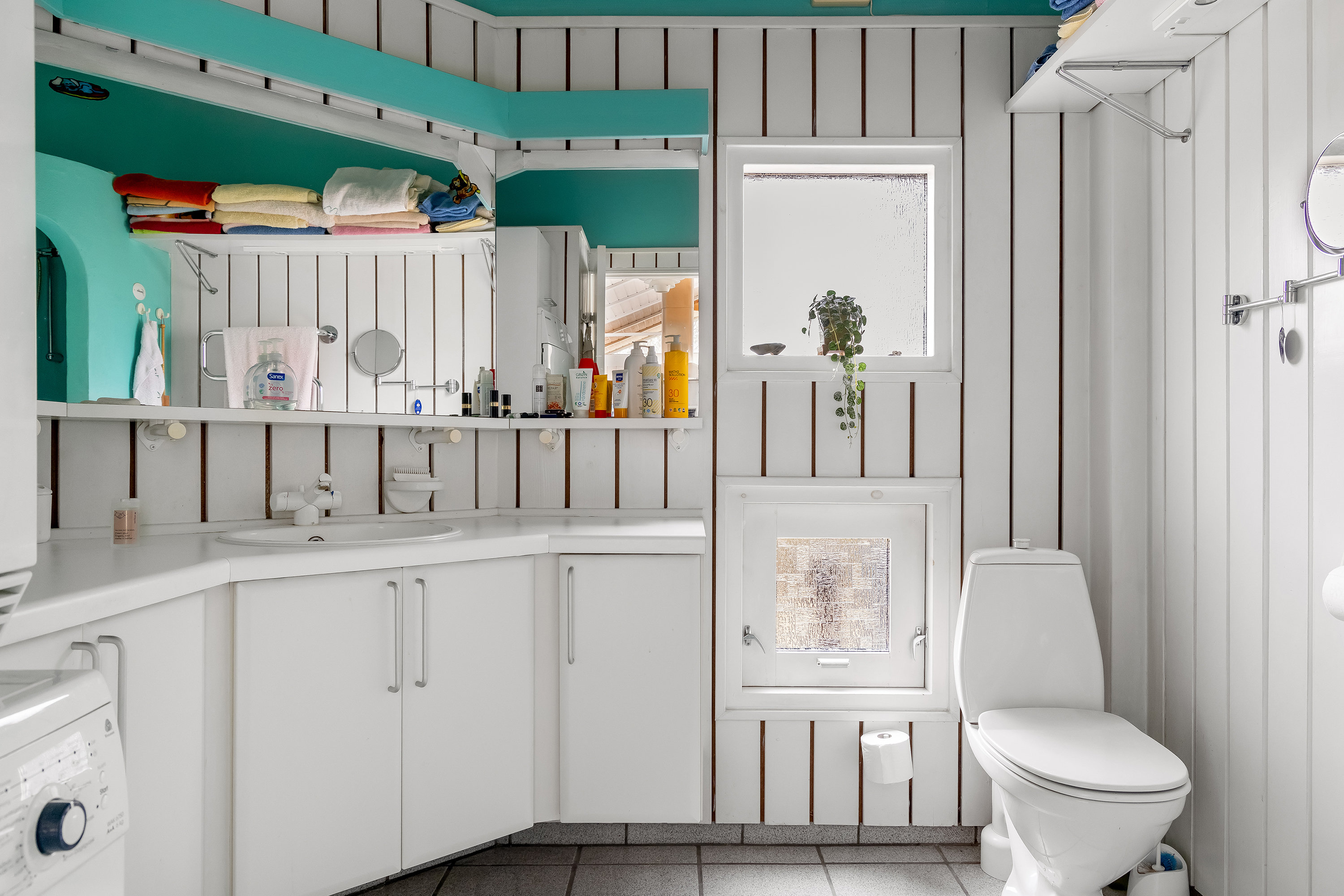 Fremhævet badeværelse billede i fuldskærmstilstand. Billede af Strandmarken 14, Udsholt, 3230 Græsted