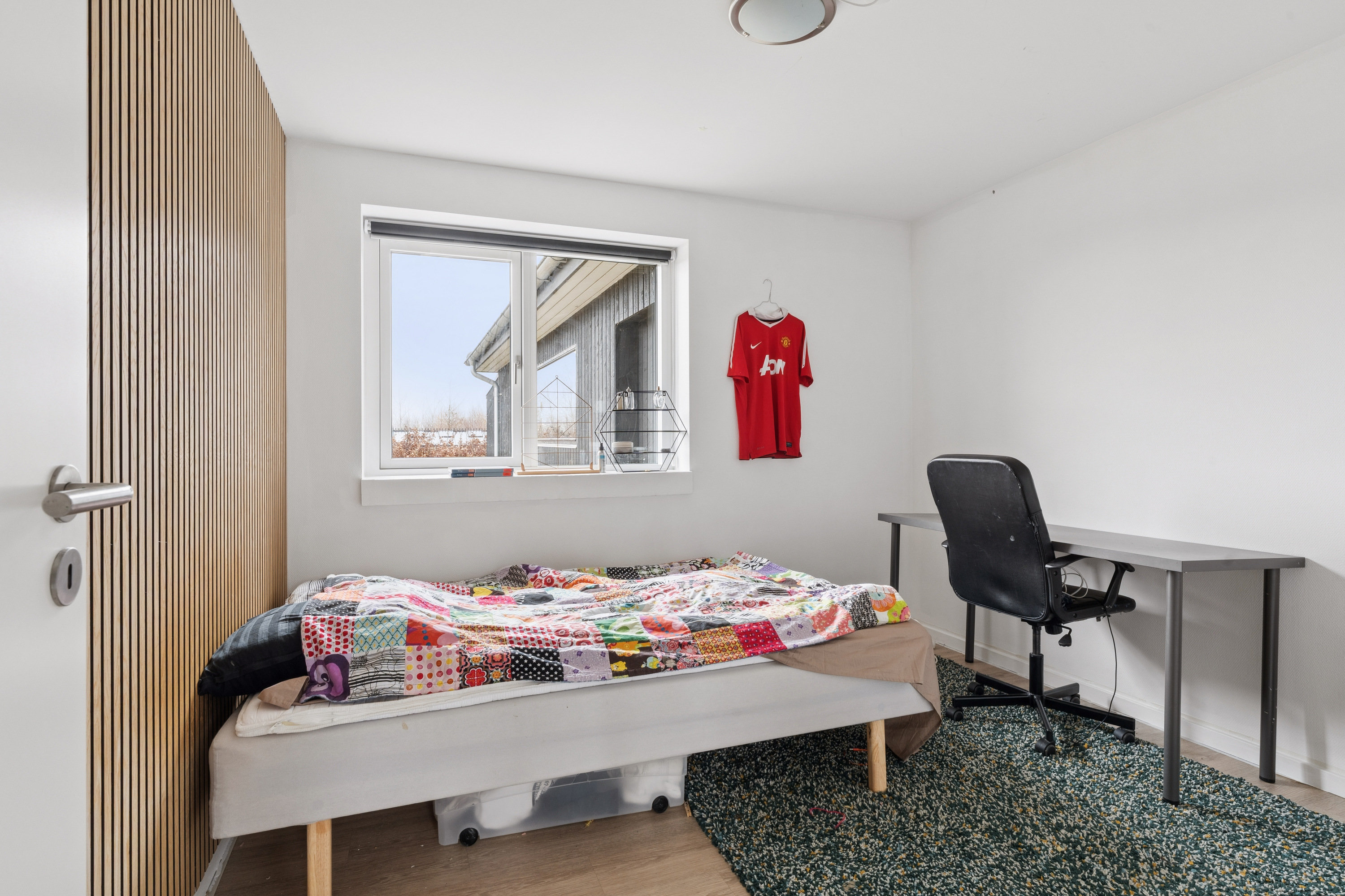 Fremhævet værelse billede i fuldskærmstilstand. Billede af Griegsvej 253, 9200 Aalborg SV