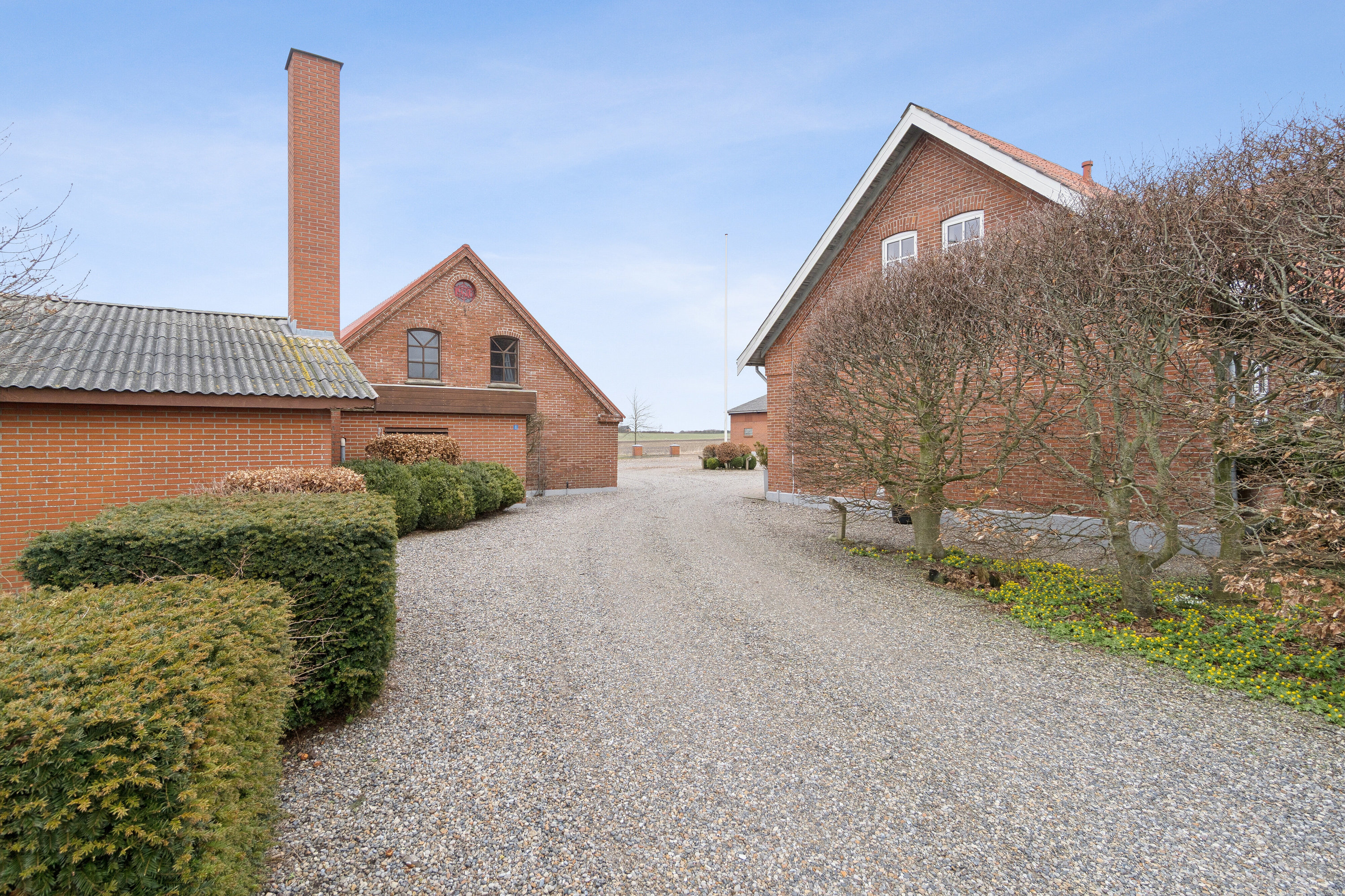 Fremhævet indkørsel billede i fuldskærmstilstand. Billede af Eshøjvej 1, Fårtoft, 7700 Thisted