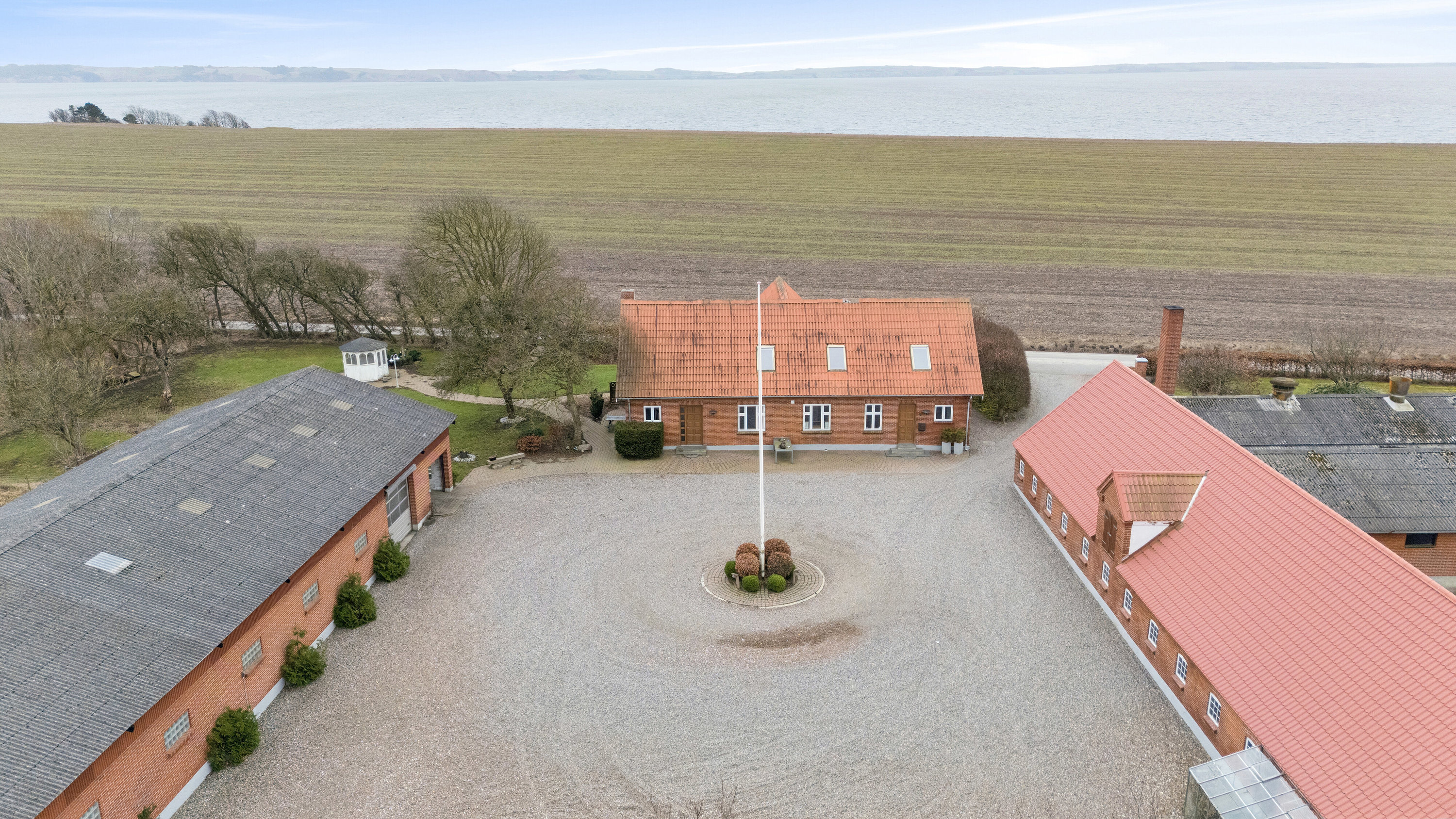 Fremhævet ejendommen billede i fuldskærmstilstand. Billede af Eshøjvej 1, Fårtoft, 7700 Thisted