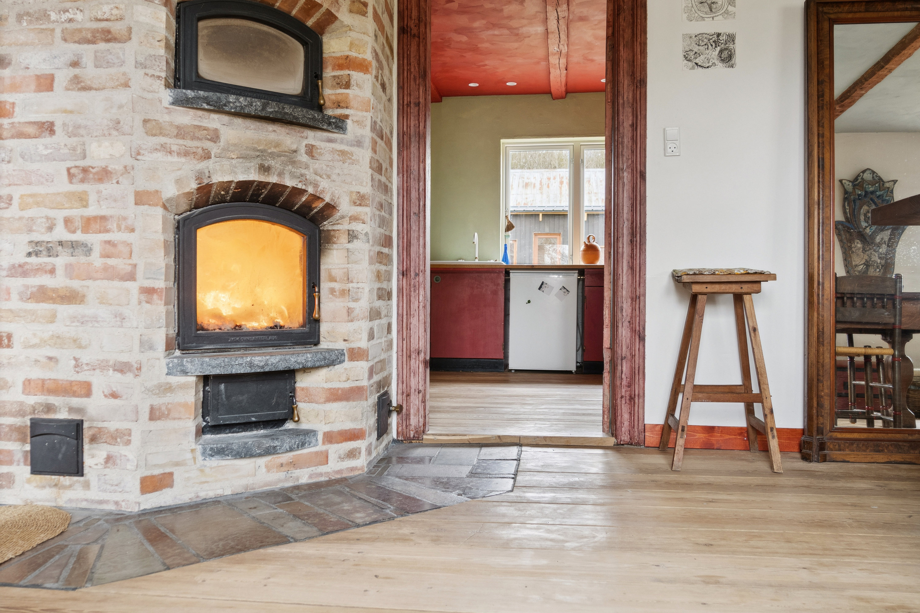 Fremhævet stue billede i fuldskærmstilstand. Billede af Hejlskovvej 72, Hejlskov, 7840 Højslev