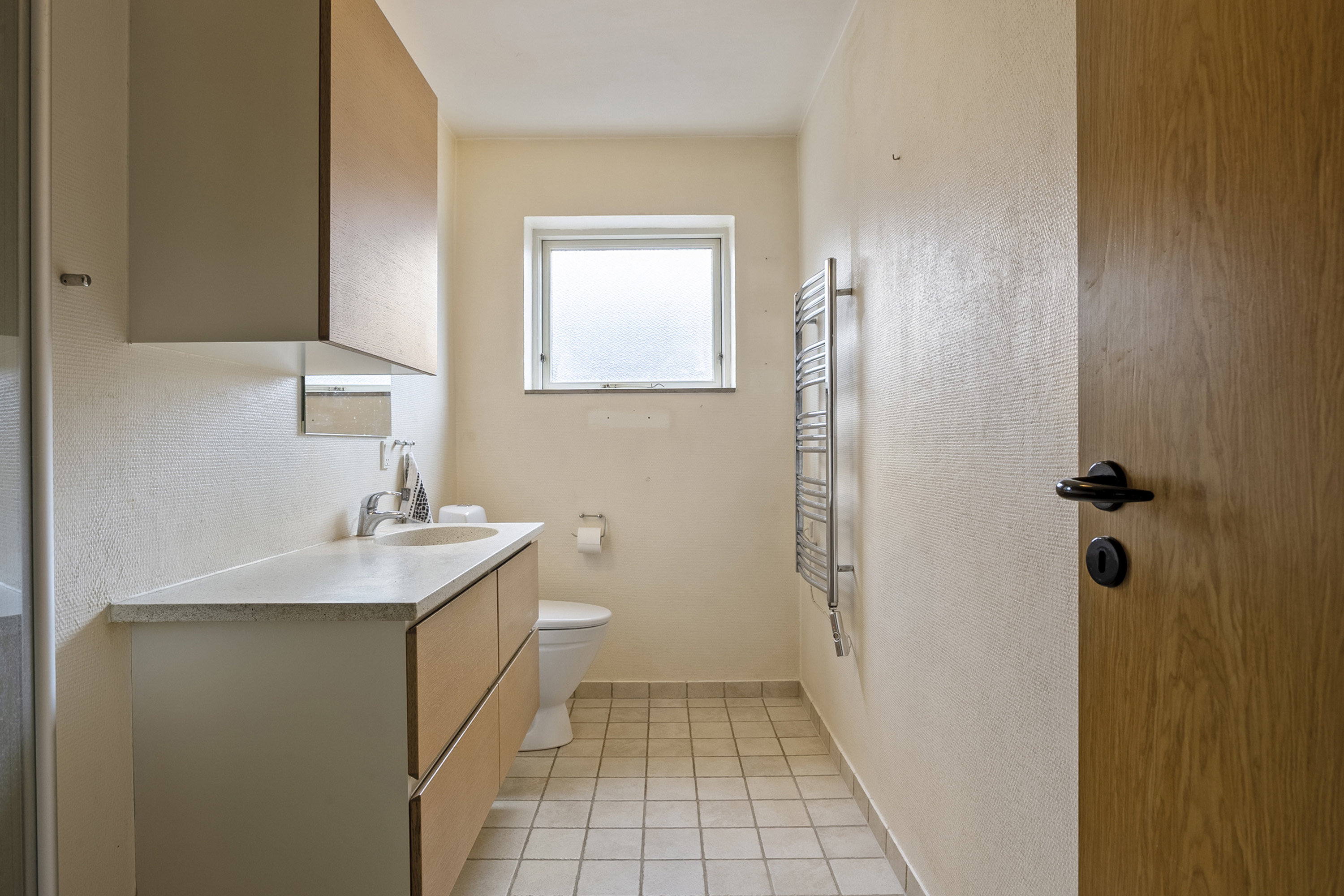 Fremhævet badeværelse billede i fuldskærmstilstand. Billede af Genner Bygade 4, Genner, 6230 Rødekro