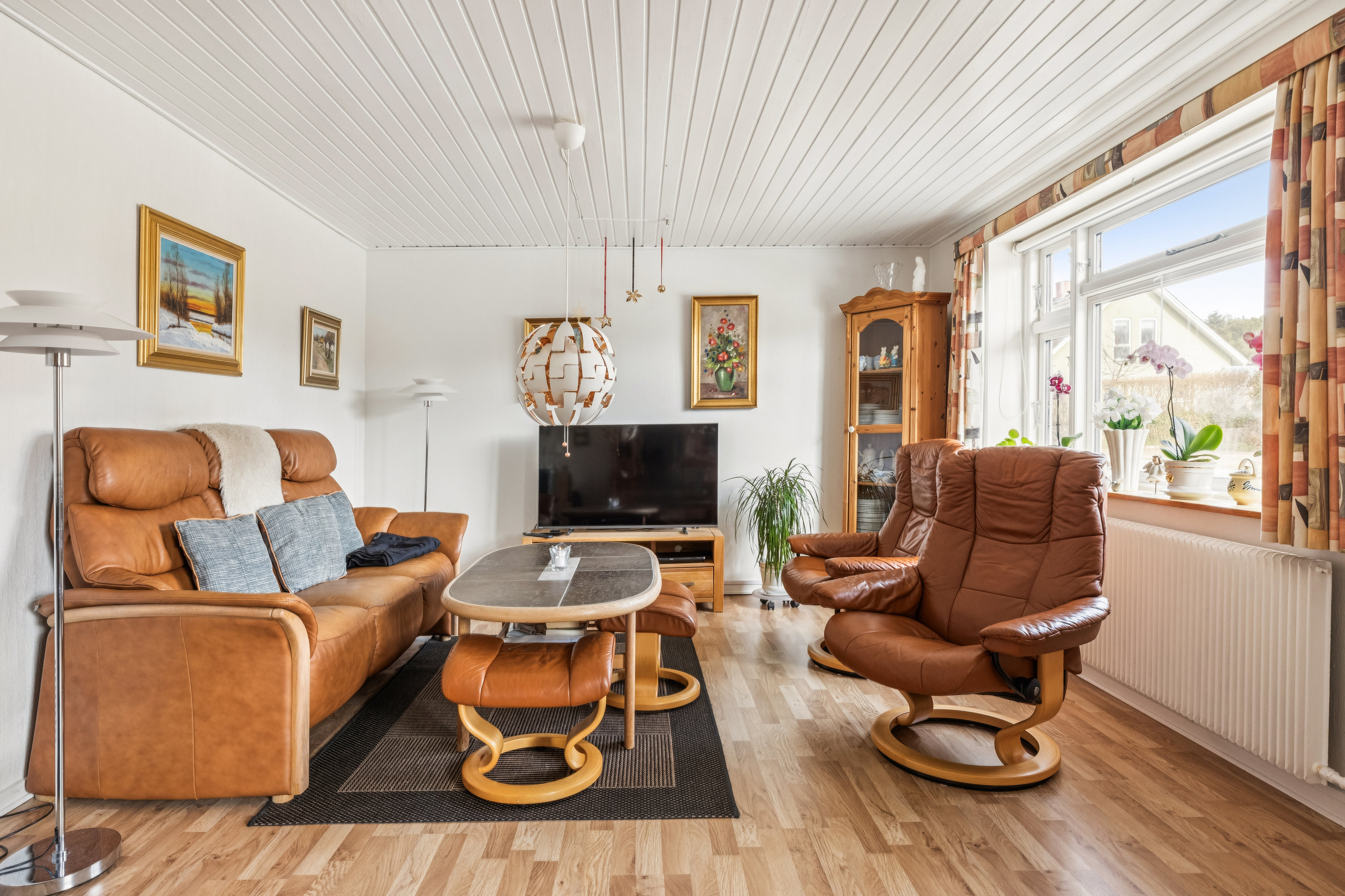 Fremhævet stue billede i fuldskærmstilstand. Billede af Hemmedvej 49, 8585 Glesborg