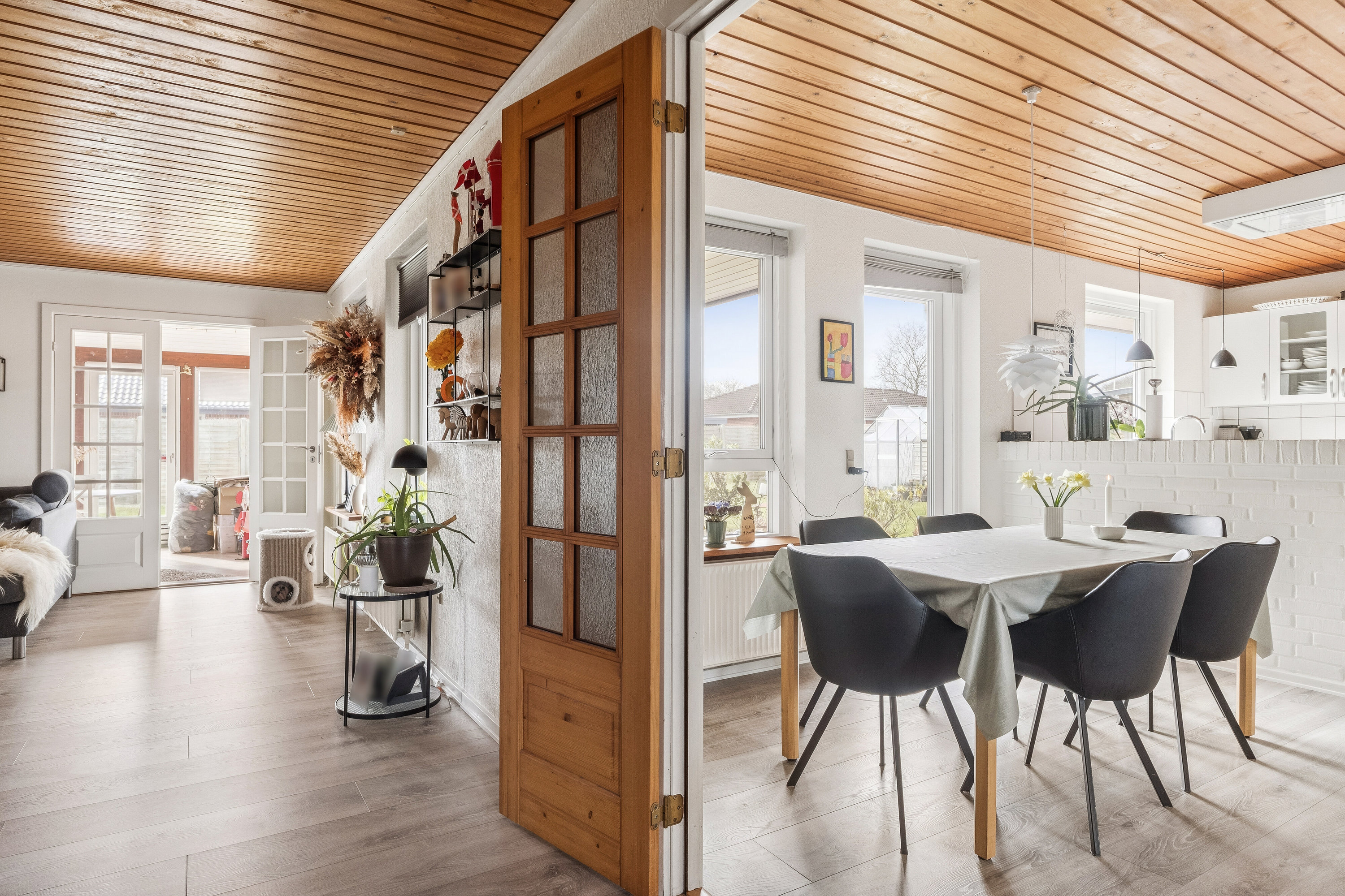 Fremhævet spisestue billede i fuldskærmstilstand. Billede af Ulstedboparken 8, 9870 Sindal