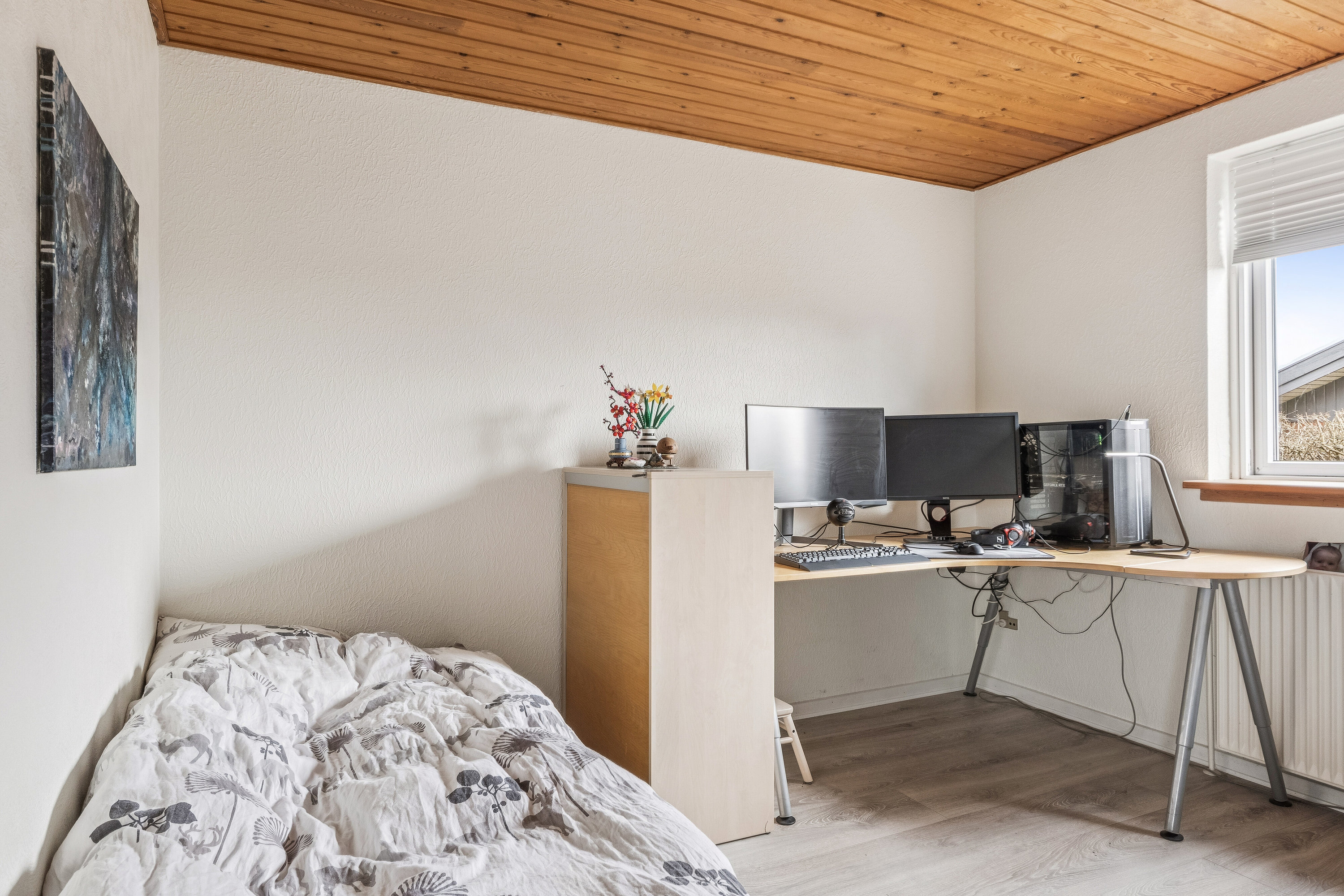 Fremhævet arbejdsværelse billede i fuldskærmstilstand. Billede af Ulstedboparken 8, 9870 Sindal
