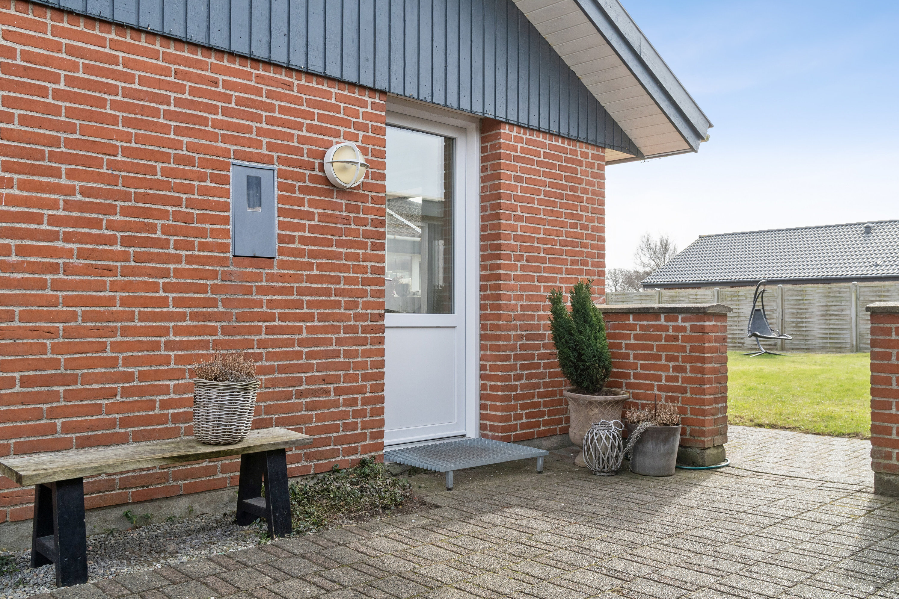 Fremhævet terrasse billede i fuldskærmstilstand. Billede af Ulstedboparken 8, 9870 Sindal