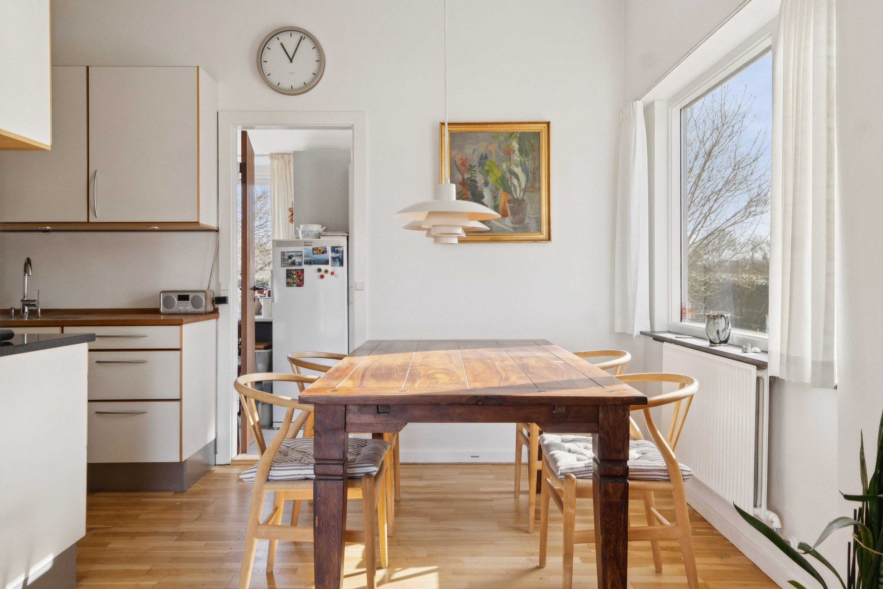 Fremhævet spisestue billede i fuldskærmstilstand. Billede af Nordre Kystagervej 38, 2650 Hvidovre