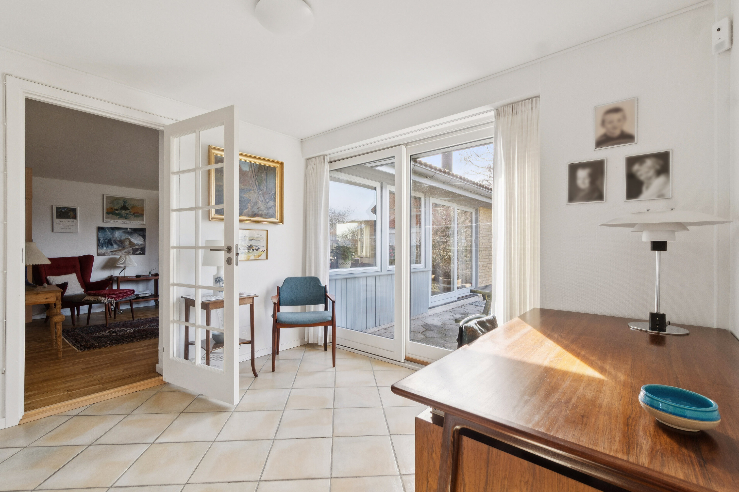 Fremhævet stue billede i fuldskærmstilstand. Billede af Nordre Kystagervej 38, 2650 Hvidovre