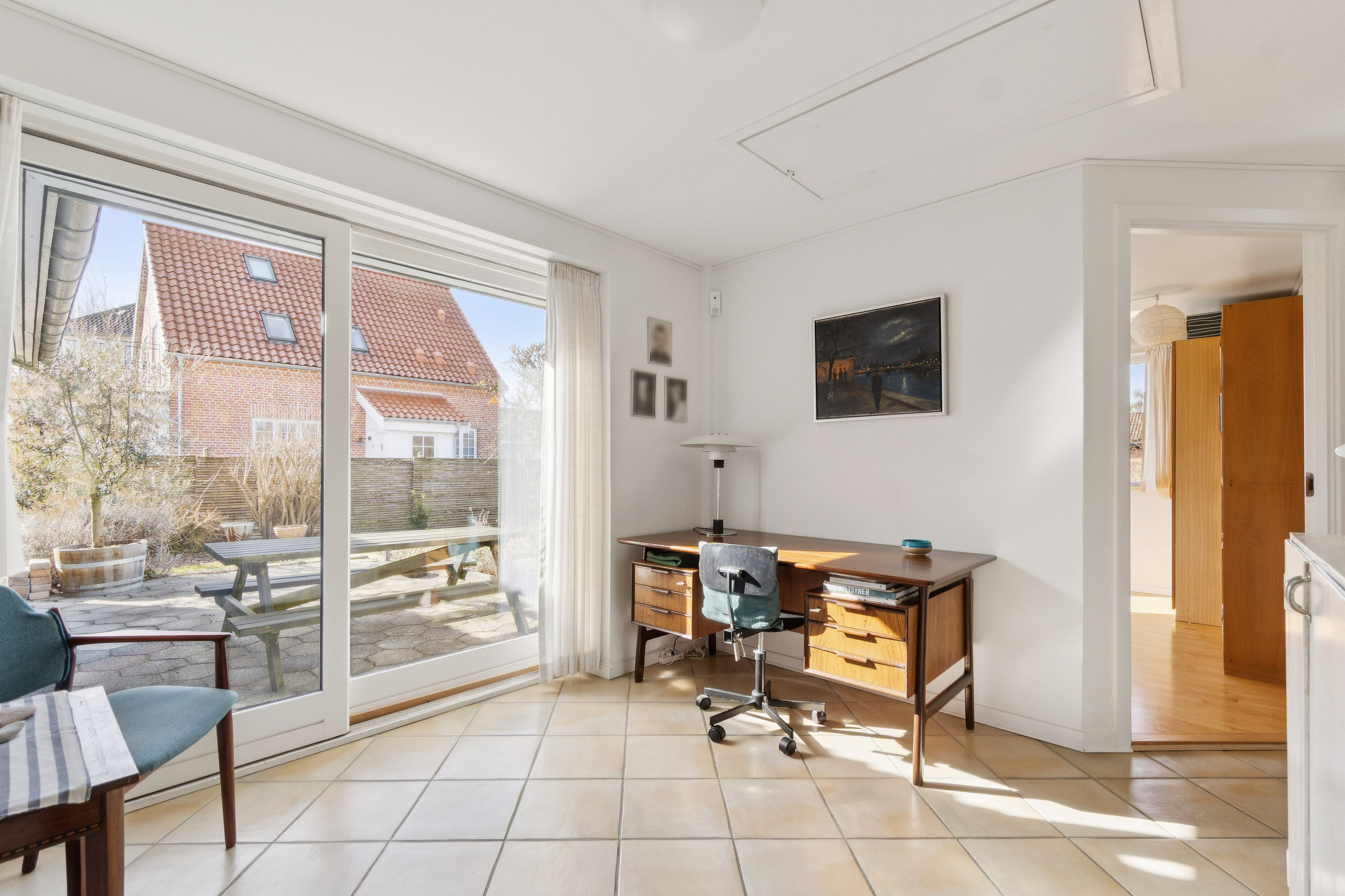 Fremhævet stue billede i fuldskærmstilstand. Billede af Nordre Kystagervej 38, 2650 Hvidovre