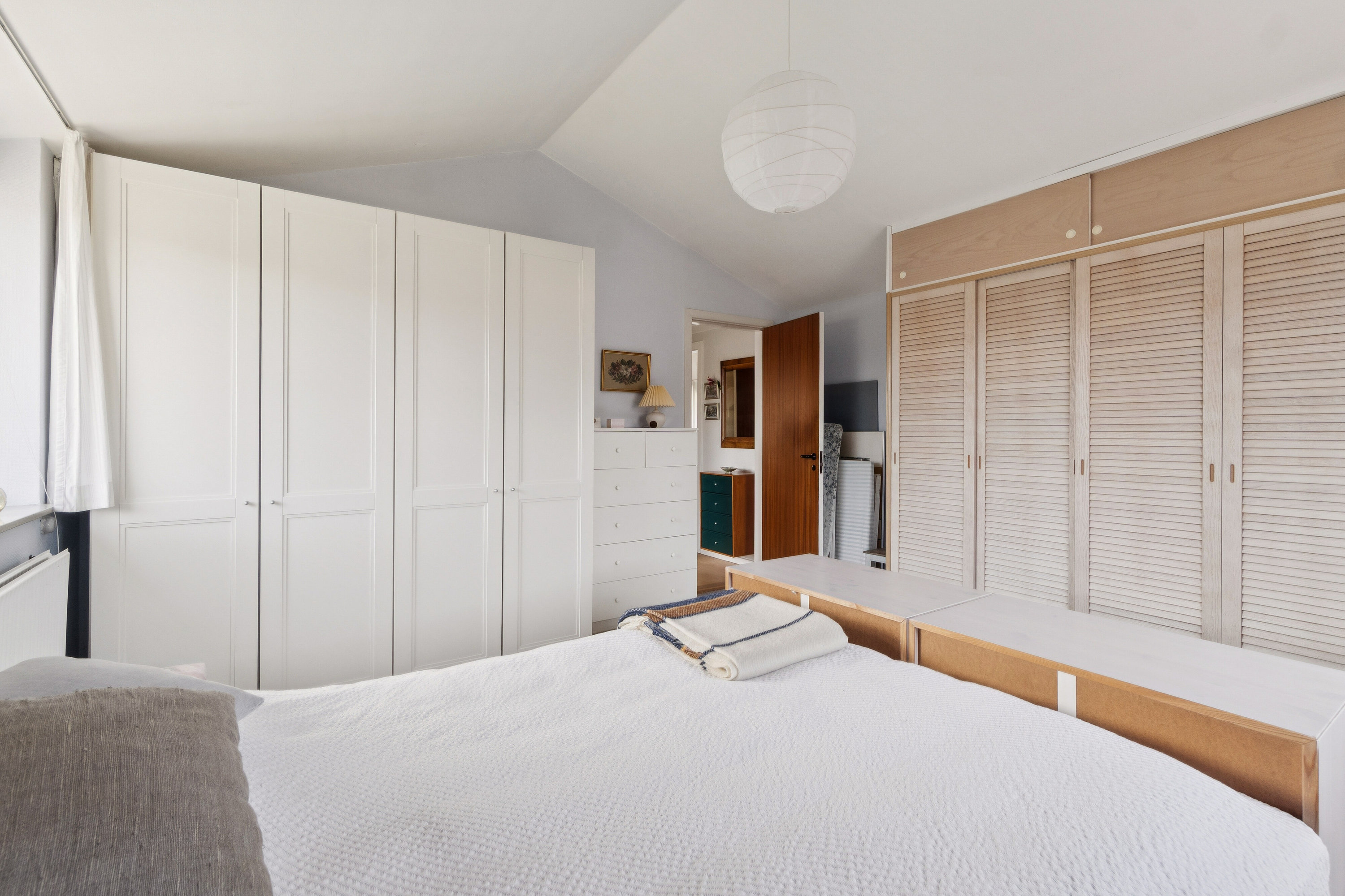 Fremhævet soveværelse billede i fuldskærmstilstand. Billede af Nordre Kystagervej 38, 2650 Hvidovre