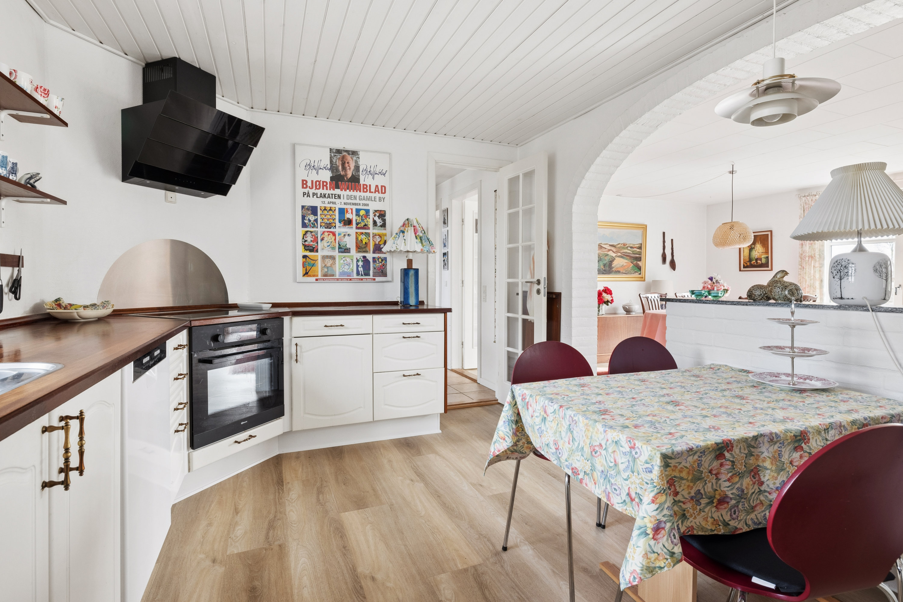 Fremhævet køkken billede i fuldskærmstilstand. Billede af Århusvej 178, Lund, 8570 Trustrup