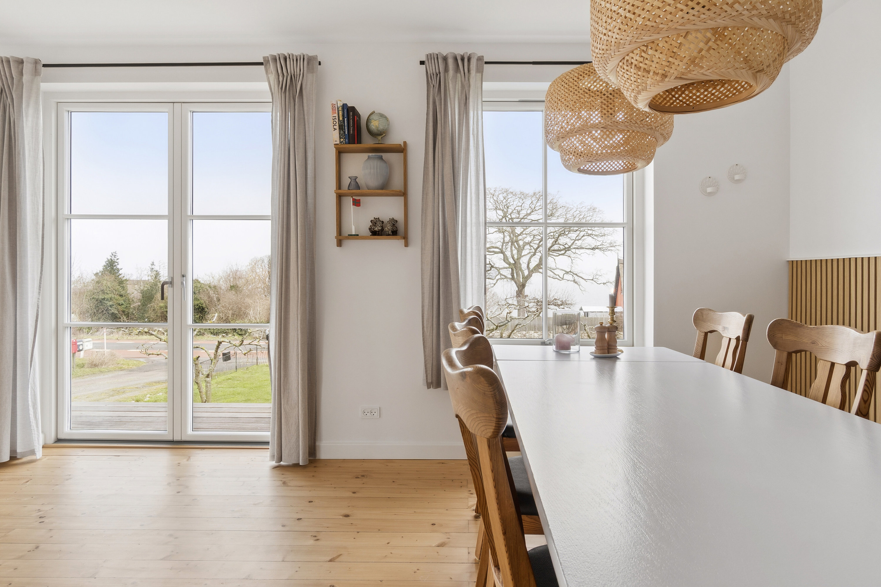 Fremhævet spisestue billede i fuldskærmstilstand. Billede af Bølshavn 10, Bølshavn, 3740 Svaneke