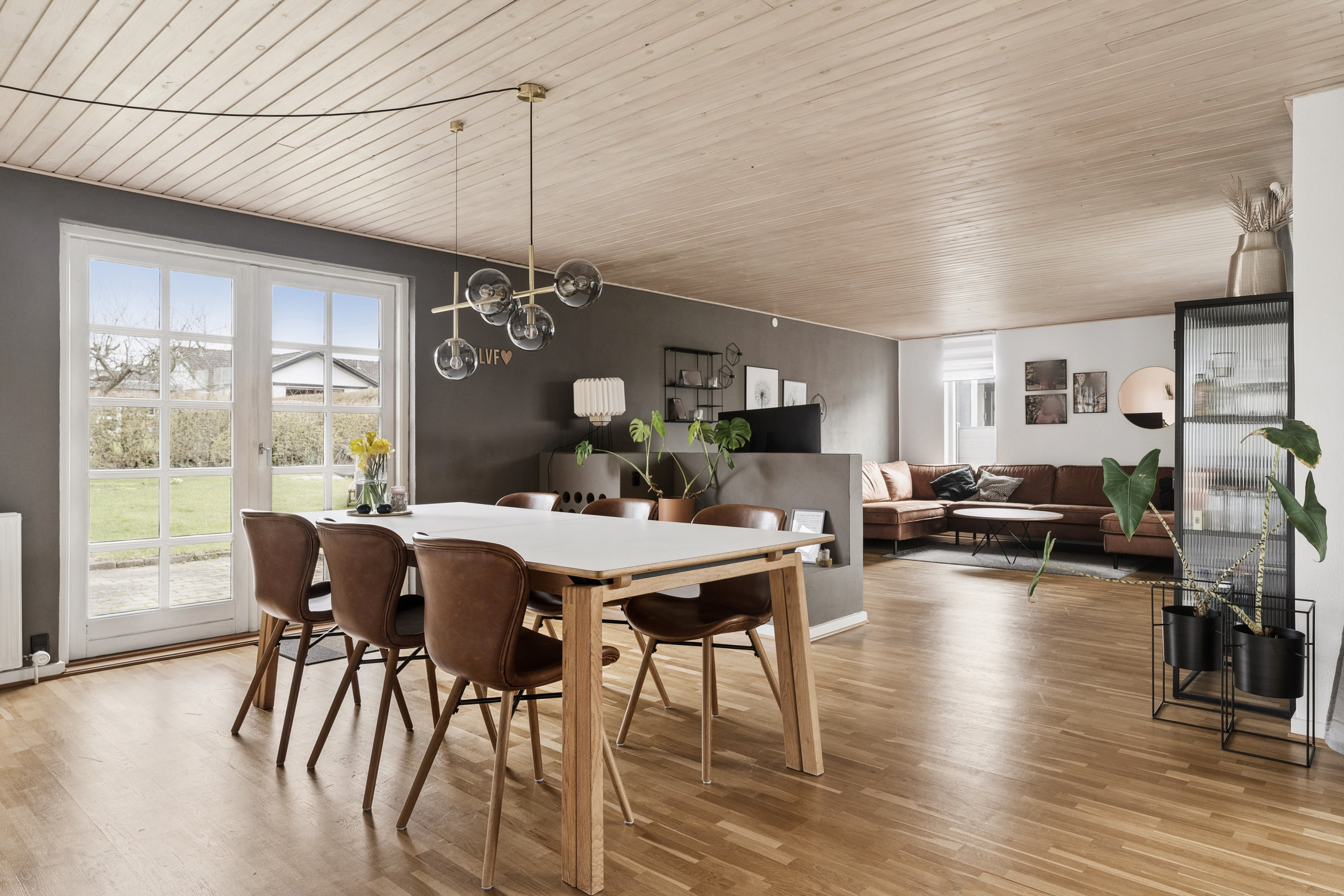 Fremhævet stue billede i fuldskærmstilstand. Billede af Kornagervej 28, 8920 Randers NV