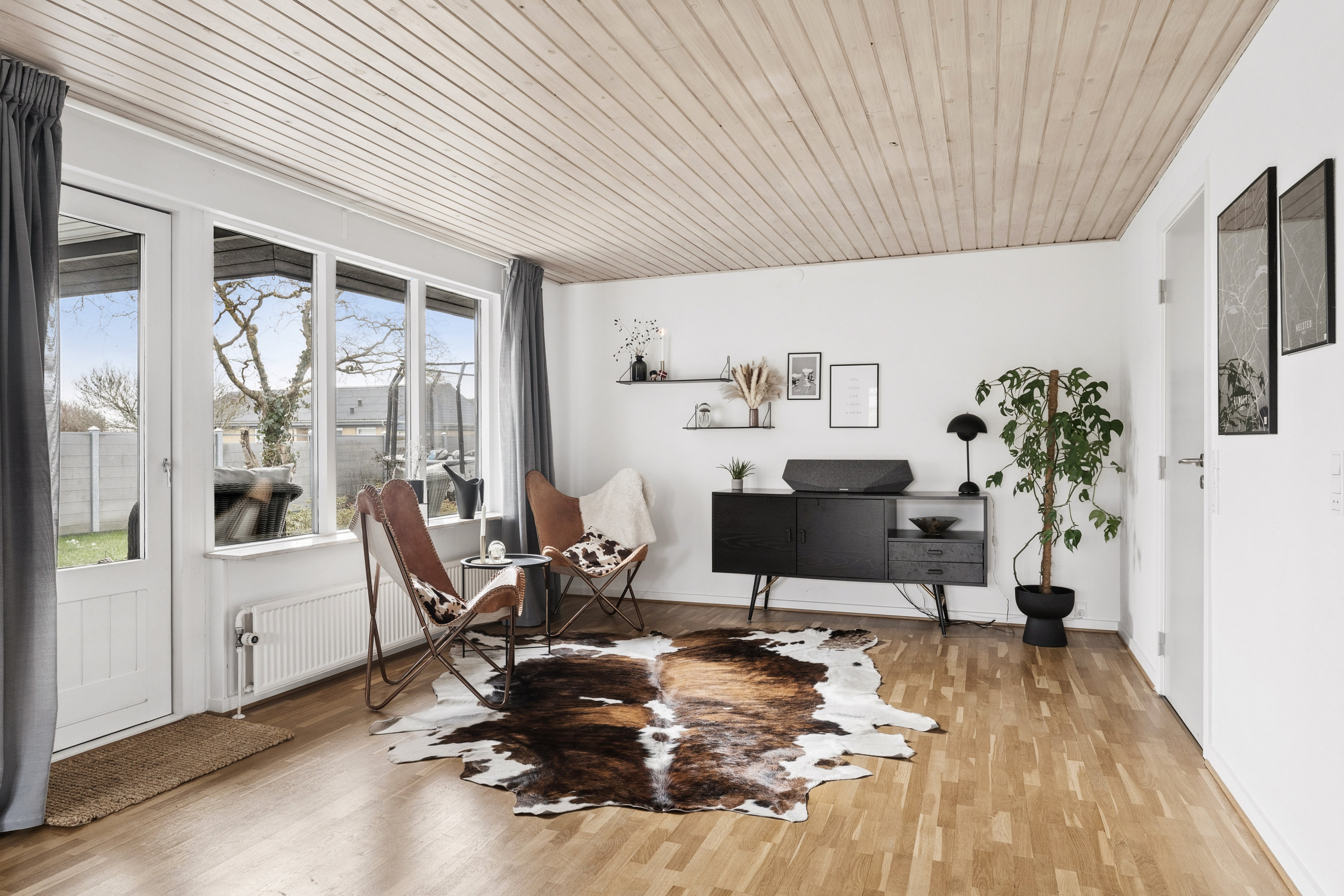 Fremhævet stue billede i fuldskærmstilstand. Billede af Kornagervej 28, 8920 Randers NV