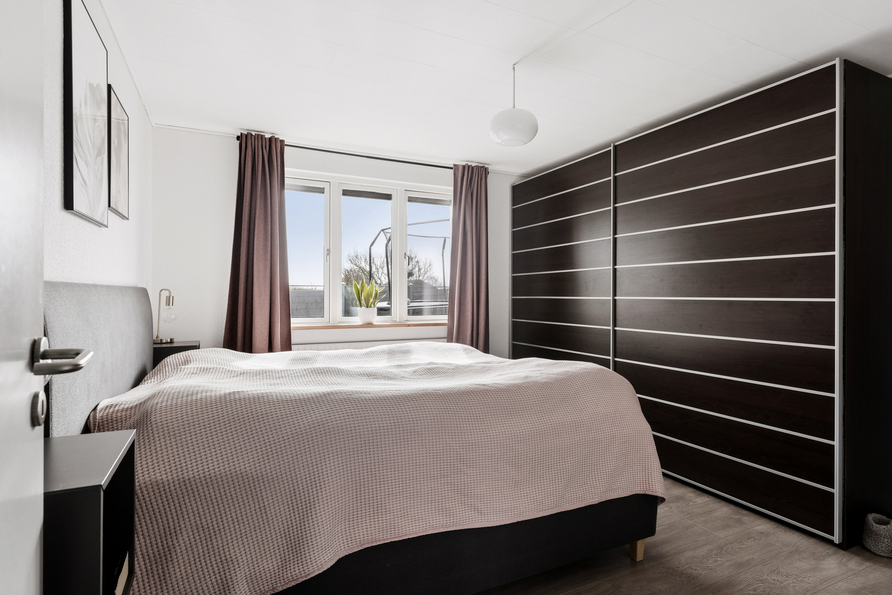 Fremhævet værelse billede i fuldskærmstilstand. Billede af Kornagervej 28, 8920 Randers NV