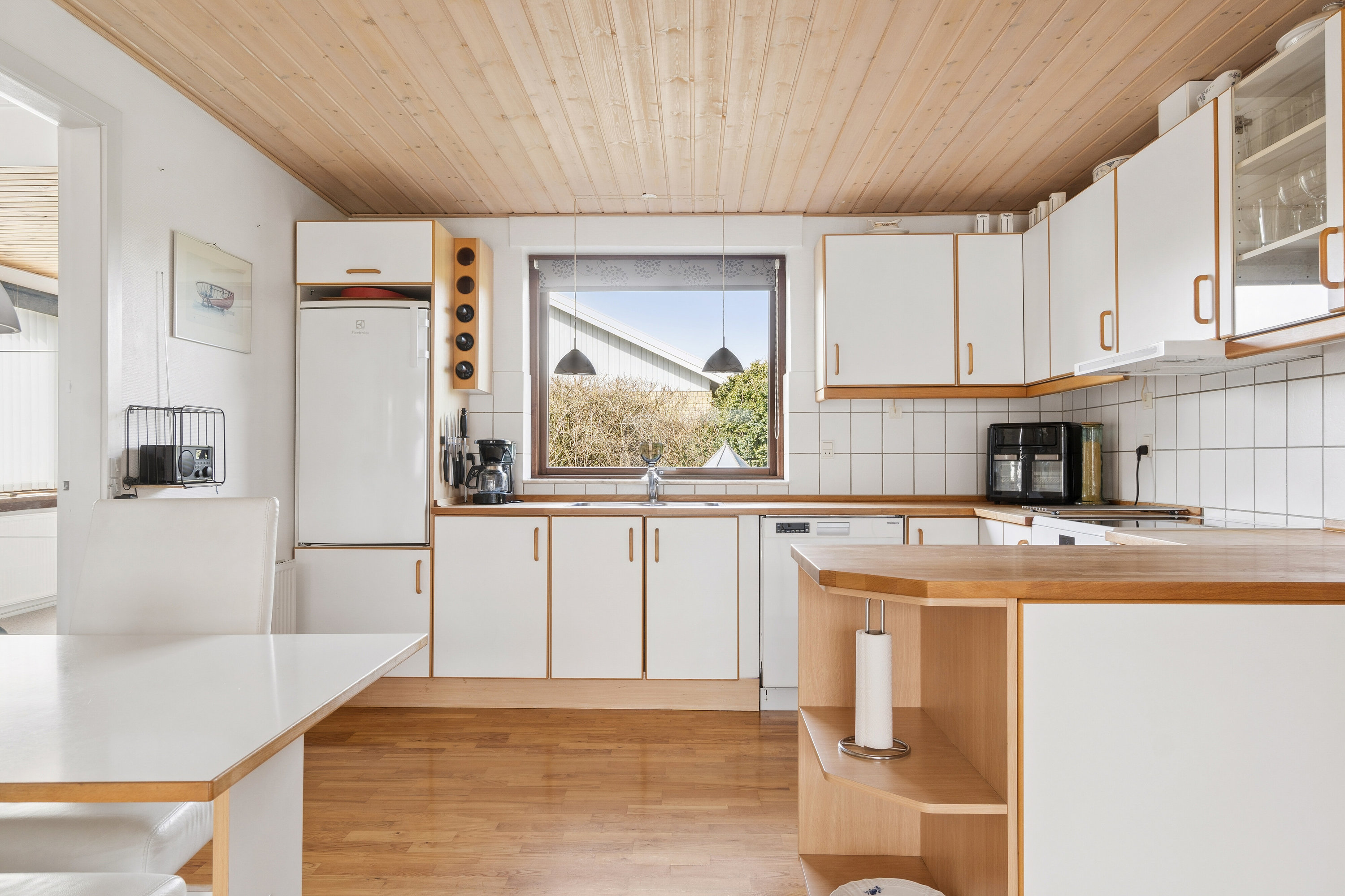 Fremhævet køkken billede i fuldskærmstilstand. Billede af Femkløvervej 7, 3310 Ølsted