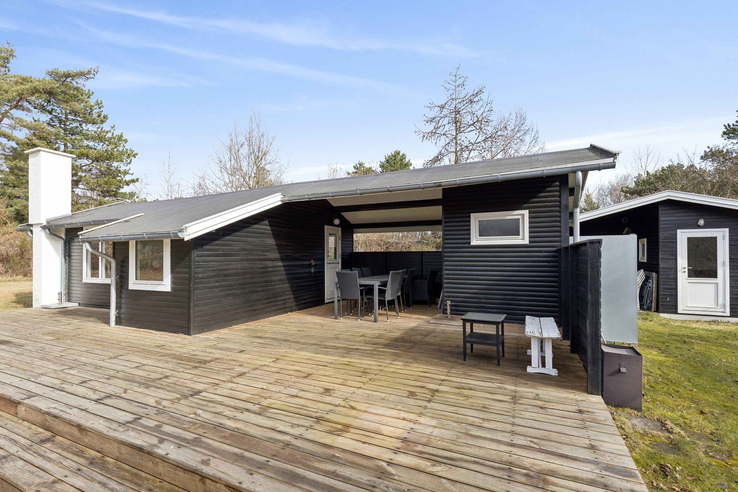 Fremhævet udendørs billede i fuldskærmstilstand. Billede af Saturnvej 24, Højby Lyng, 4573 Højby