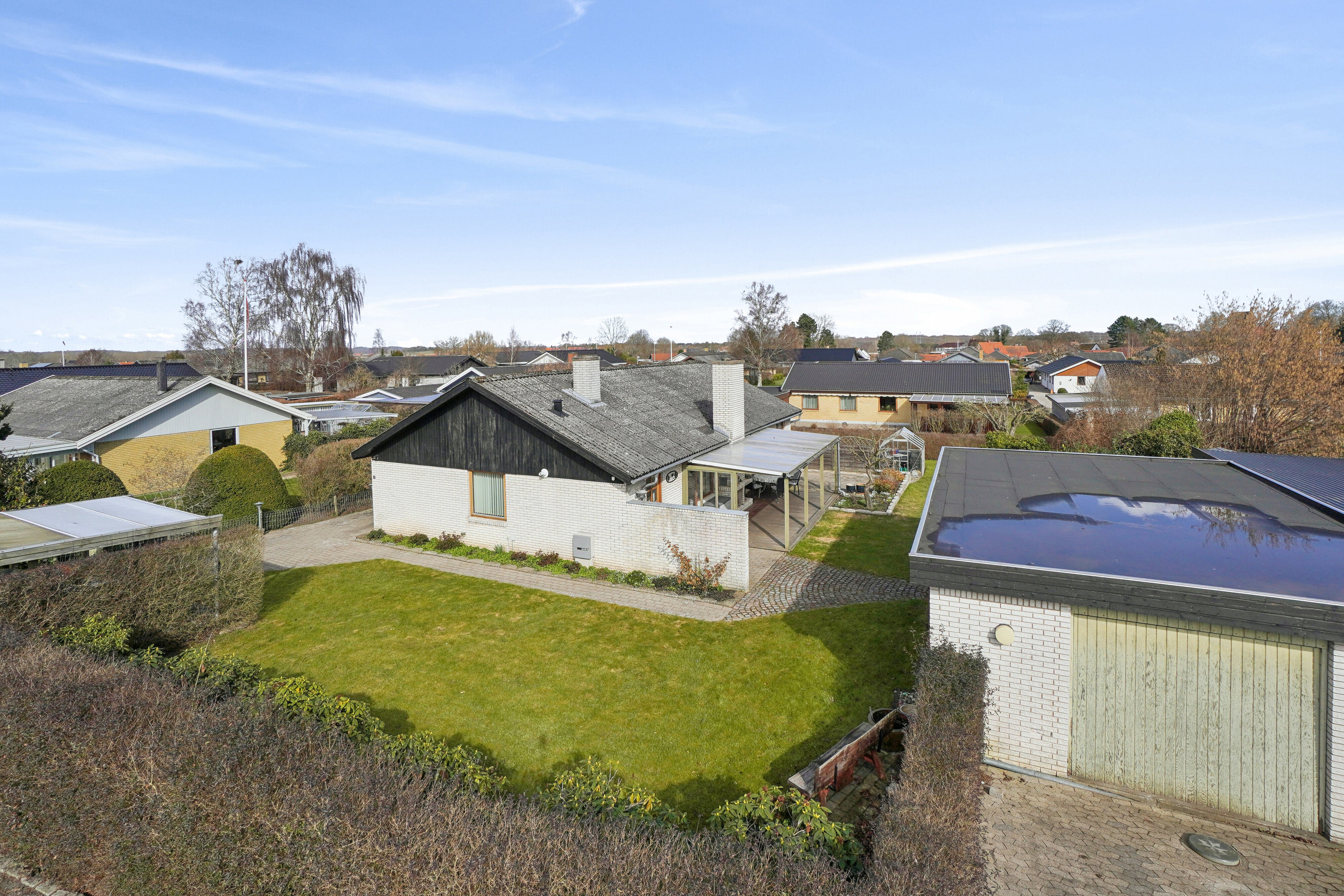 Fremhævet set fra haven billede i fuldskærmstilstand. Billede af Femkløvervej 7, 3310 Ølsted