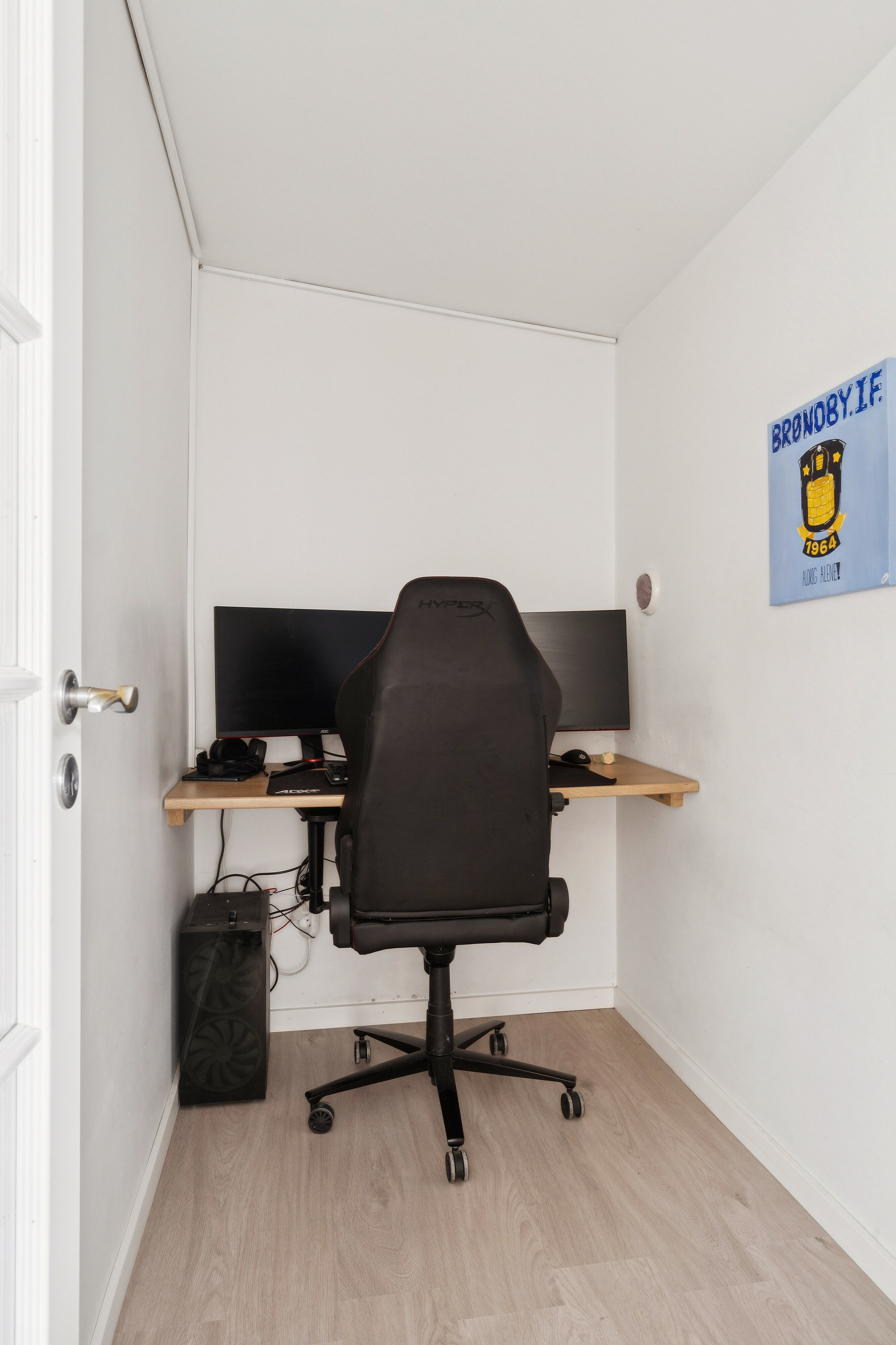 Fremhævet arbejdsværelse billede i fuldskærmstilstand. Billede af Bøgevej 14, Fensmark, 4684 Holmegaard