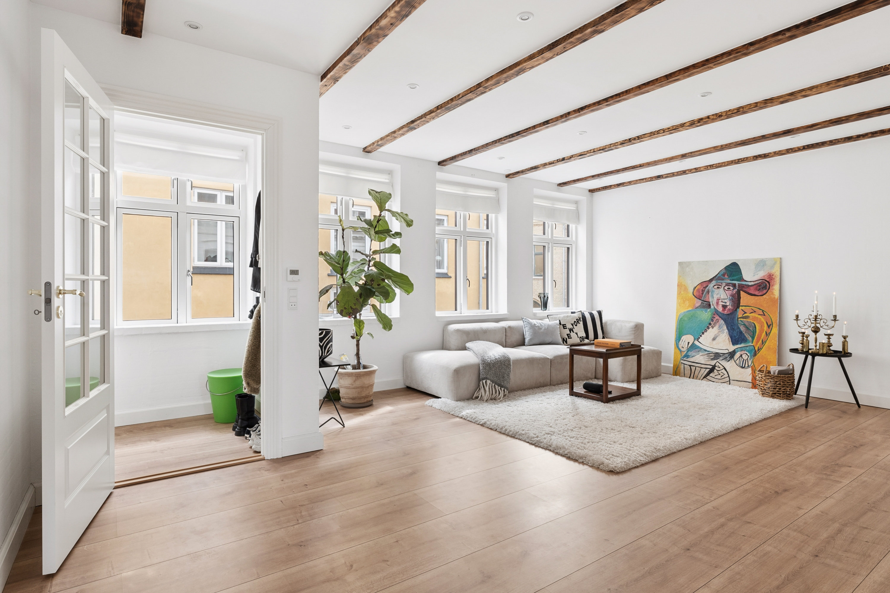 Fremhævet stue billede i fuldskærmstilstand. Billede af Østergravensgade 12, 1. th., 9000 Aalborg