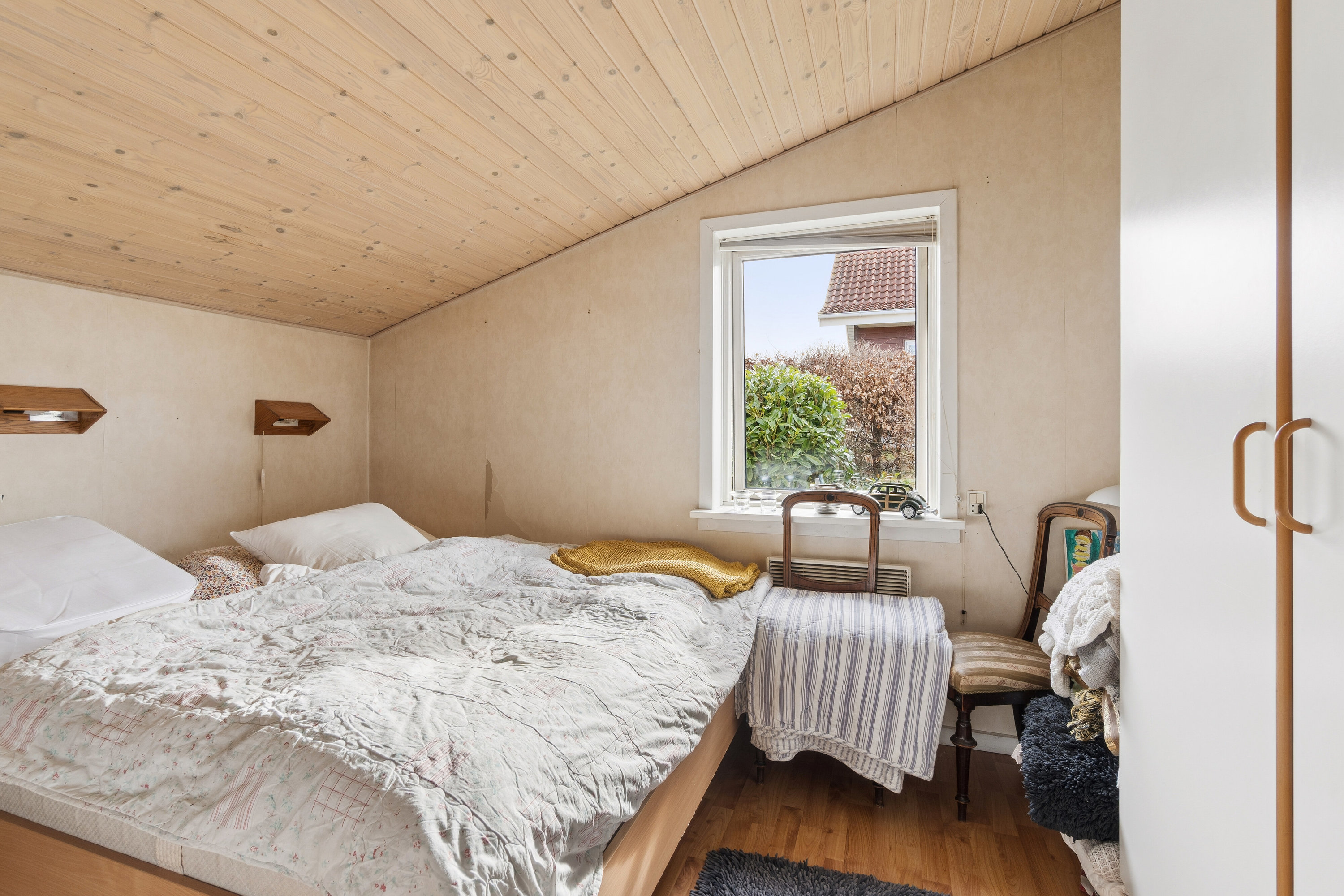 Fremhævet soveværelse billede i fuldskærmstilstand. Billede af Kløverbakken 5, Ordrup, 4540 Fårevejle