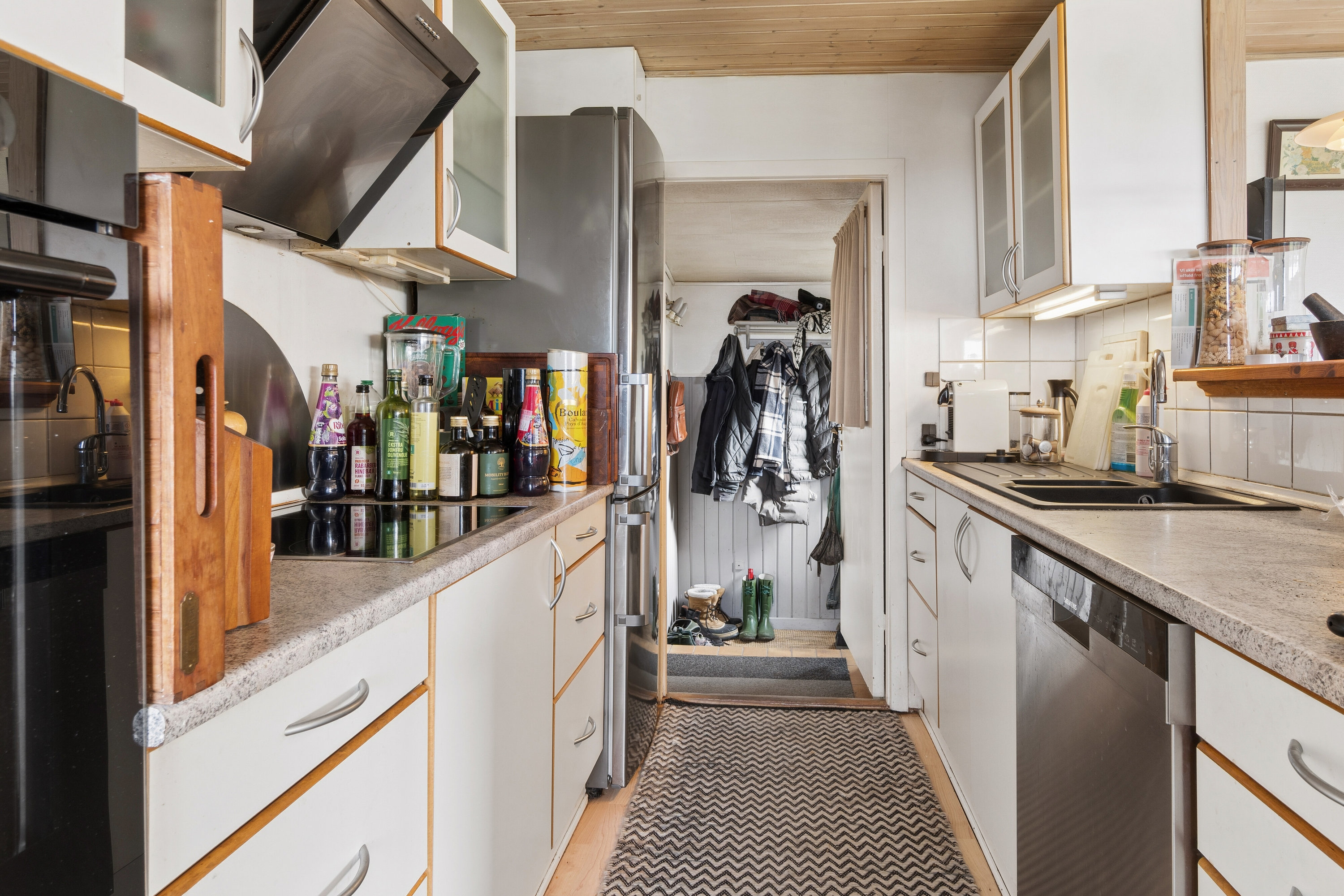 Fremhævet køkken billede i fuldskærmstilstand. Billede af Kløverbakken 5, Ordrup, 4540 Fårevejle