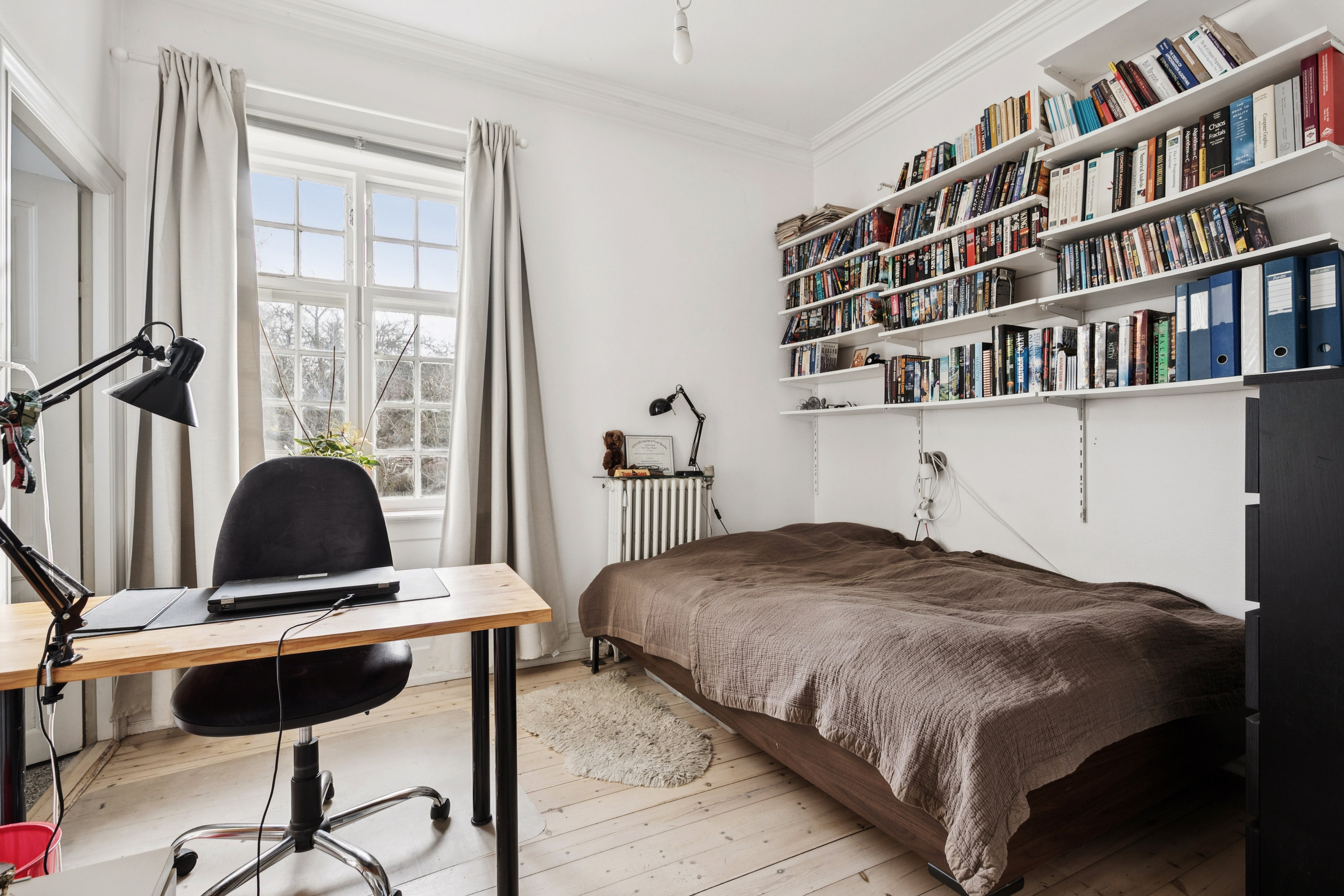 Fremhævet værelse billede i fuldskærmstilstand. Billede af Bogenæsvej 3, 2700 Brønshøj