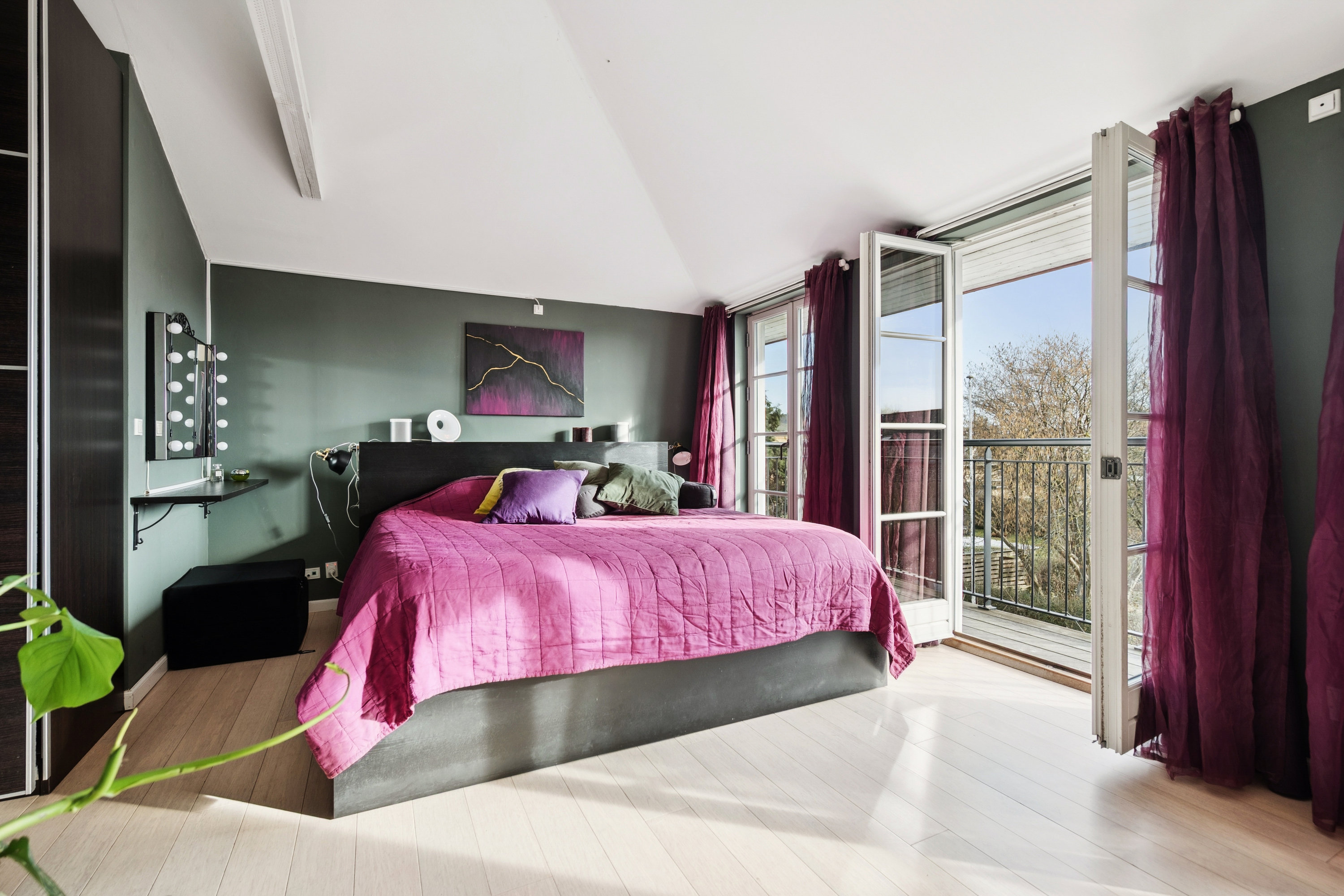 Fremhævet værelse billede i fuldskærmstilstand. Billede af Bogenæsvej 3, 2700 Brønshøj