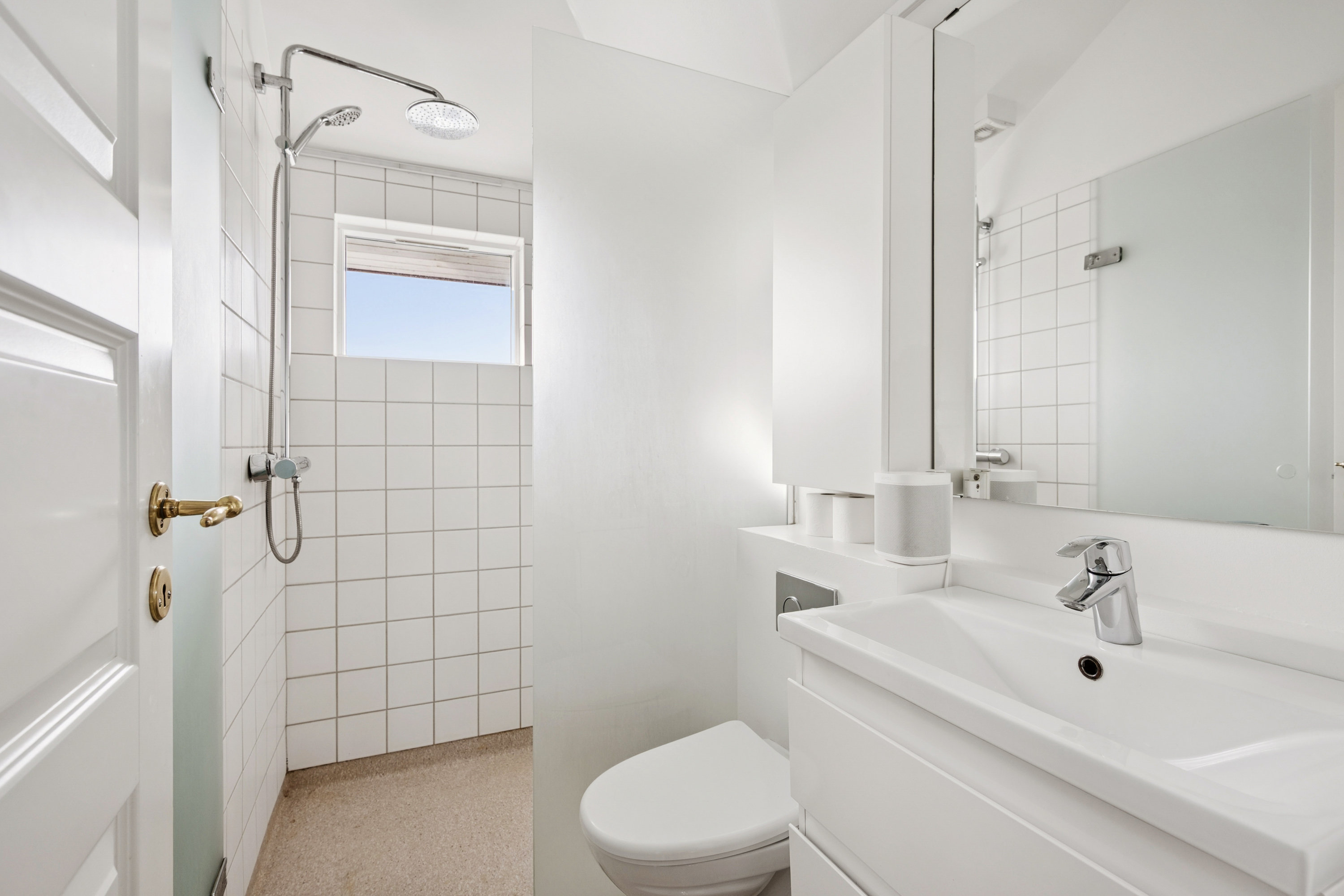 Fremhævet badeværelse billede i fuldskærmstilstand. Billede af Bogenæsvej 3, 2700 Brønshøj