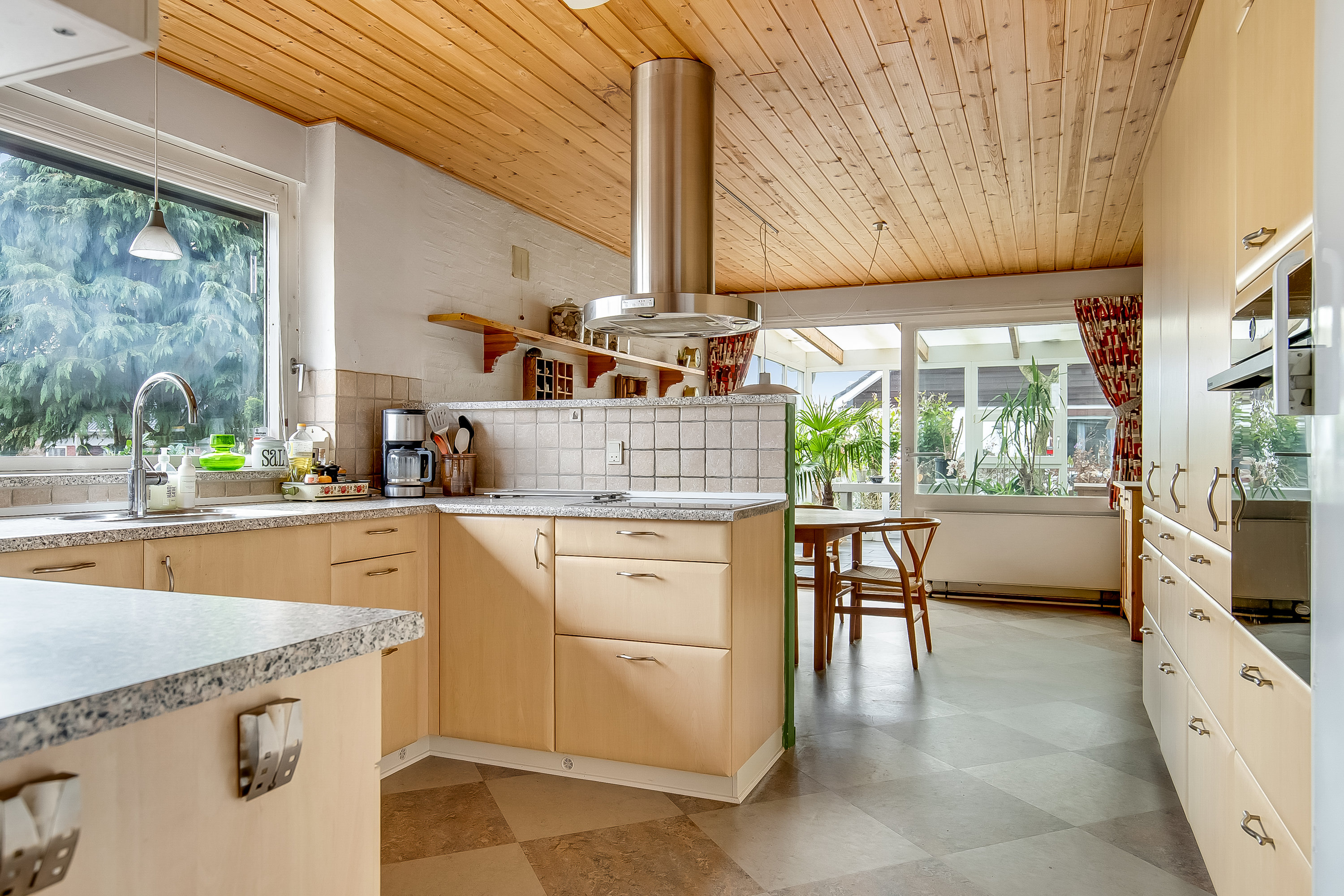 Fremhævet køkken billede i fuldskærmstilstand. Billede af Augustvænget 20, Bramdrupdam, 6000 Kolding