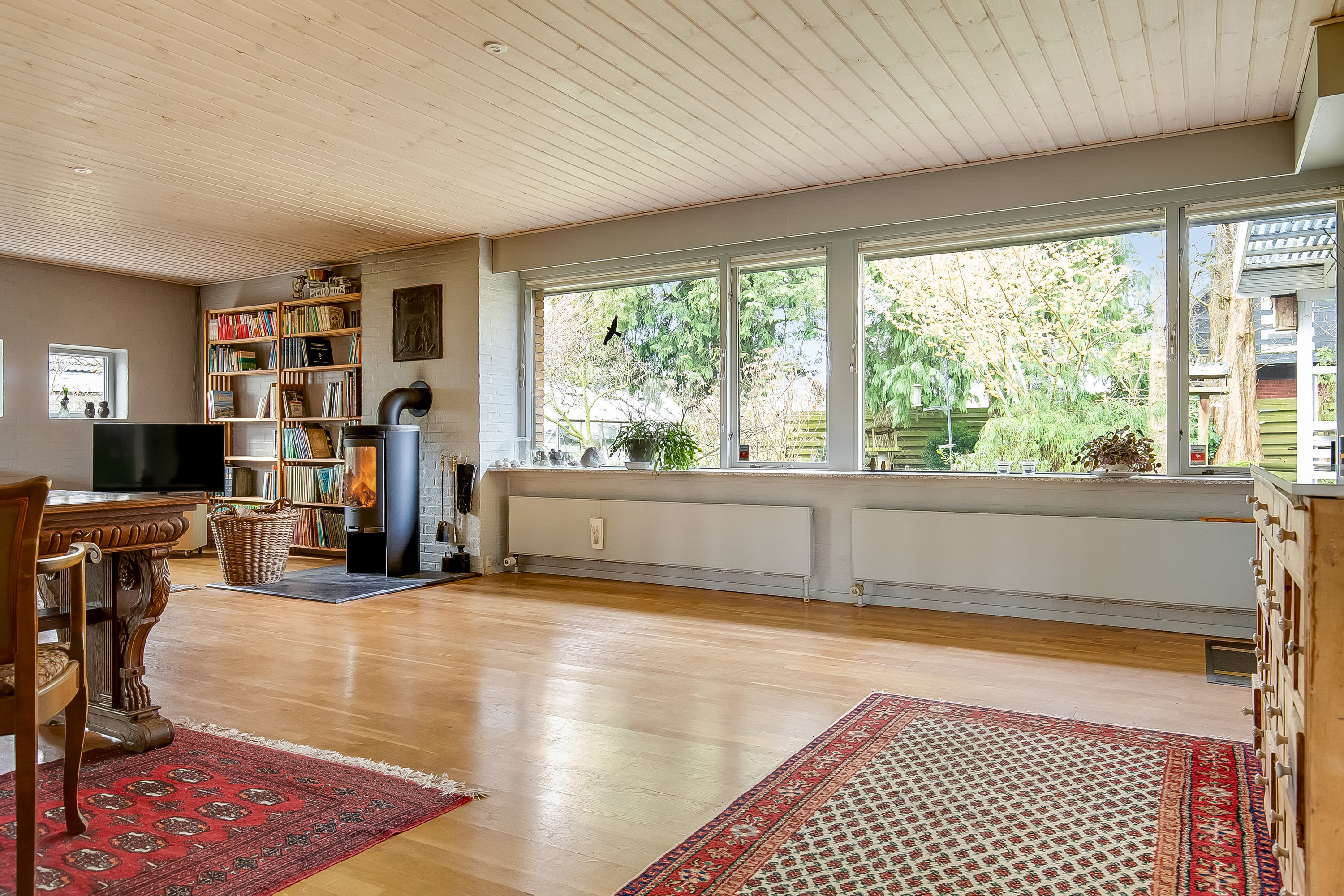 Fremhævet stue billede i fuldskærmstilstand. Billede af Augustvænget 20, Bramdrupdam, 6000 Kolding