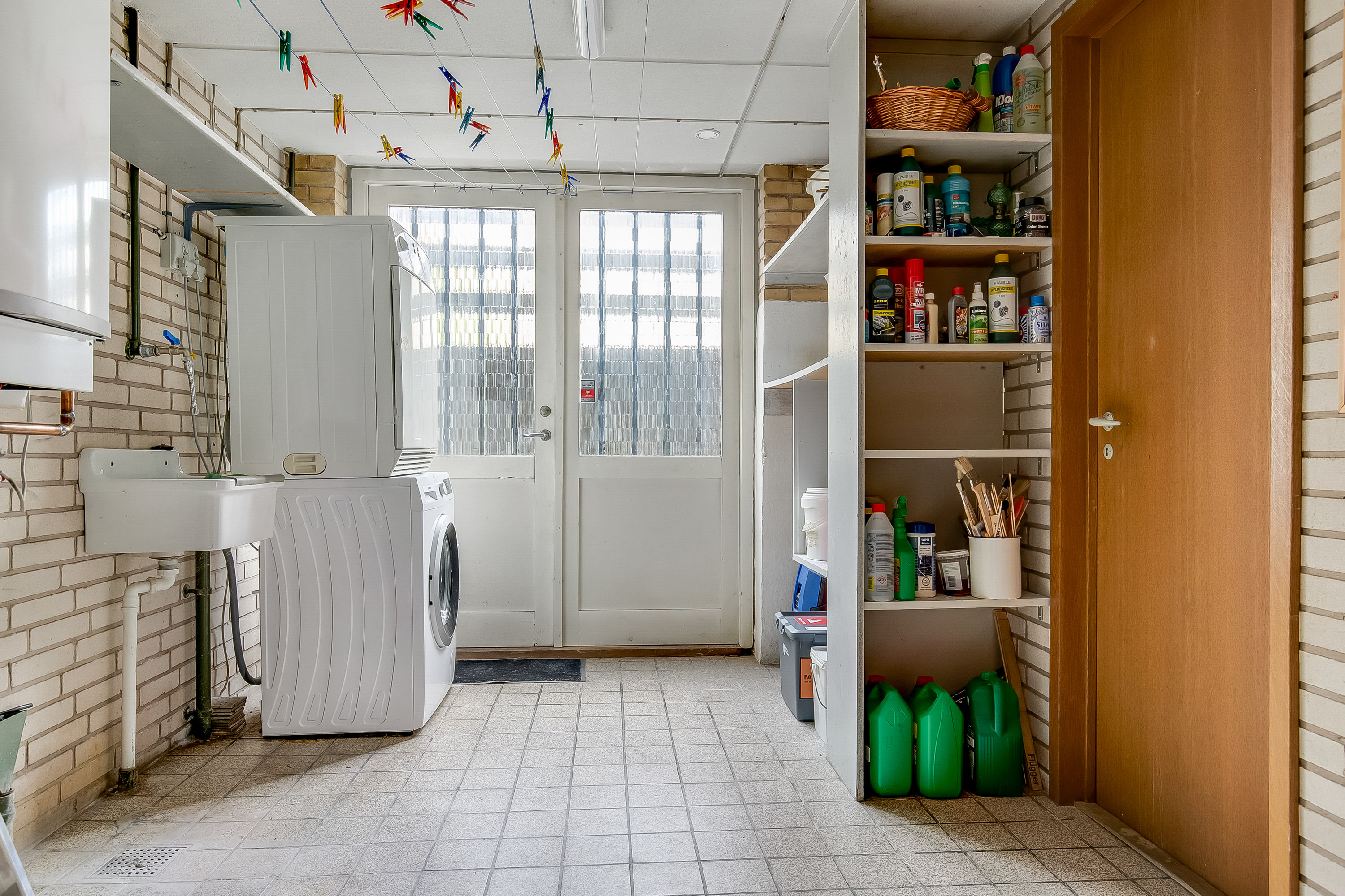 Fremhævet vaskerum billede i fuldskærmstilstand. Billede af Augustvænget 20, Bramdrupdam, 6000 Kolding