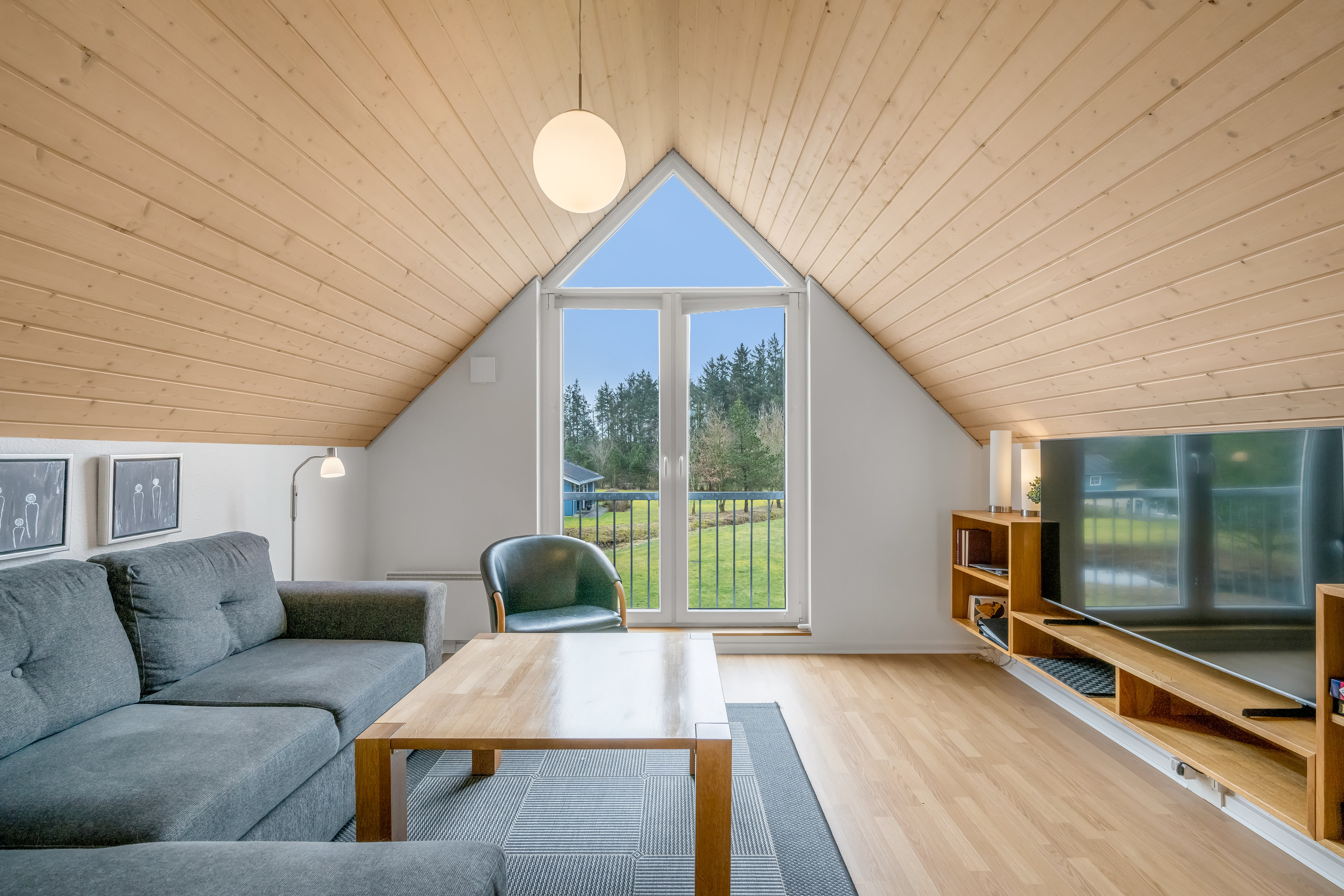 Fremhævet stue billede i fuldskærmstilstand. Billede af Lønne Feriepark 132F, Lønne, 6830 Nørre Nebel