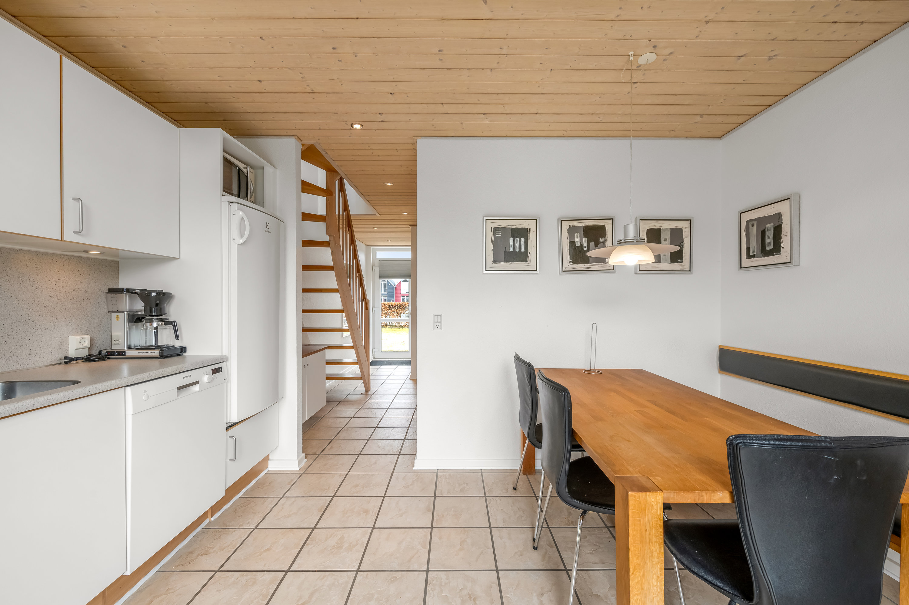 Fremhævet stue billede i fuldskærmstilstand. Billede af Lønne Feriepark 132F, Lønne, 6830 Nørre Nebel