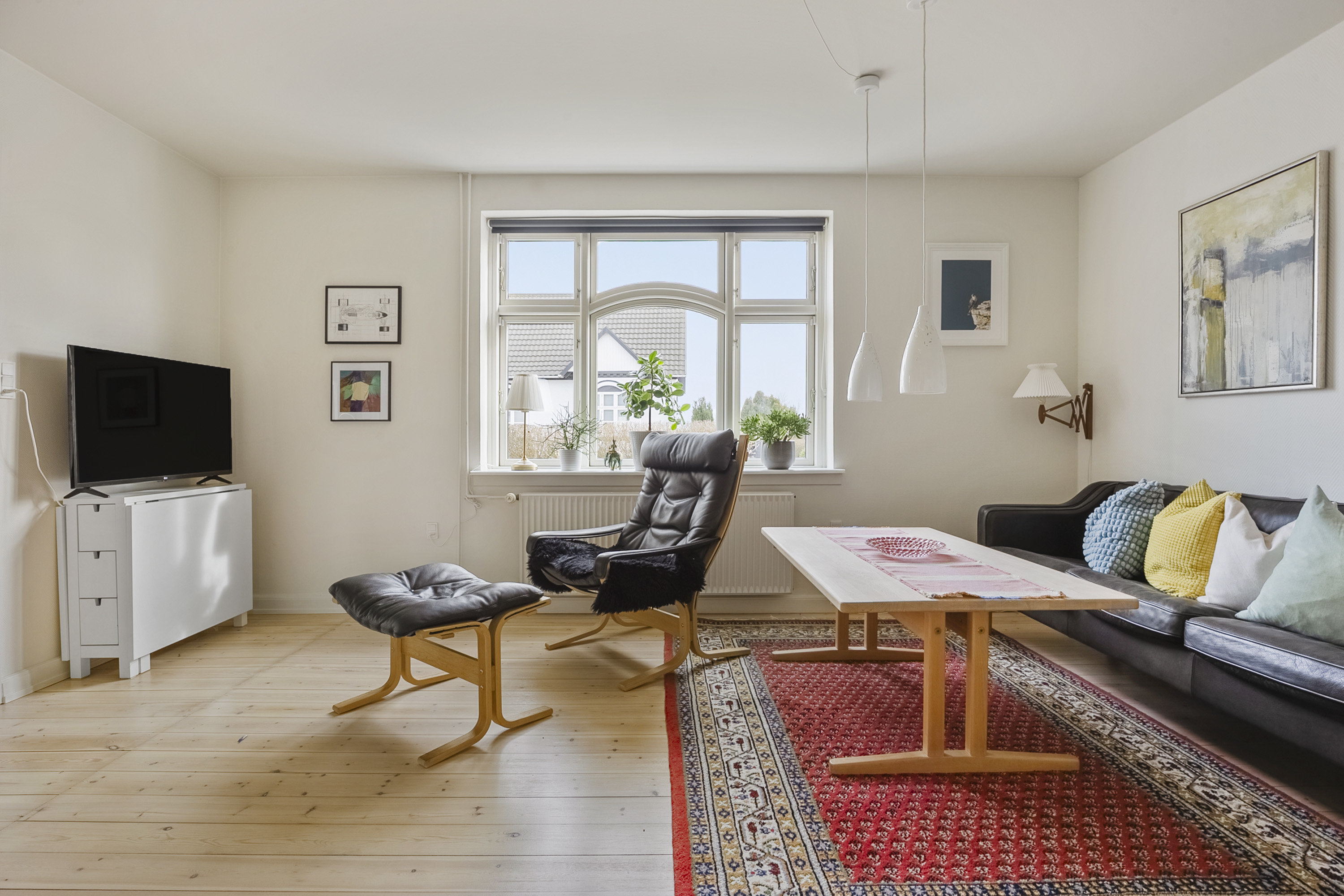 Fremhævet stue billede i fuldskærmstilstand. Billede af Fjordvej 92, 5330 Munkebo