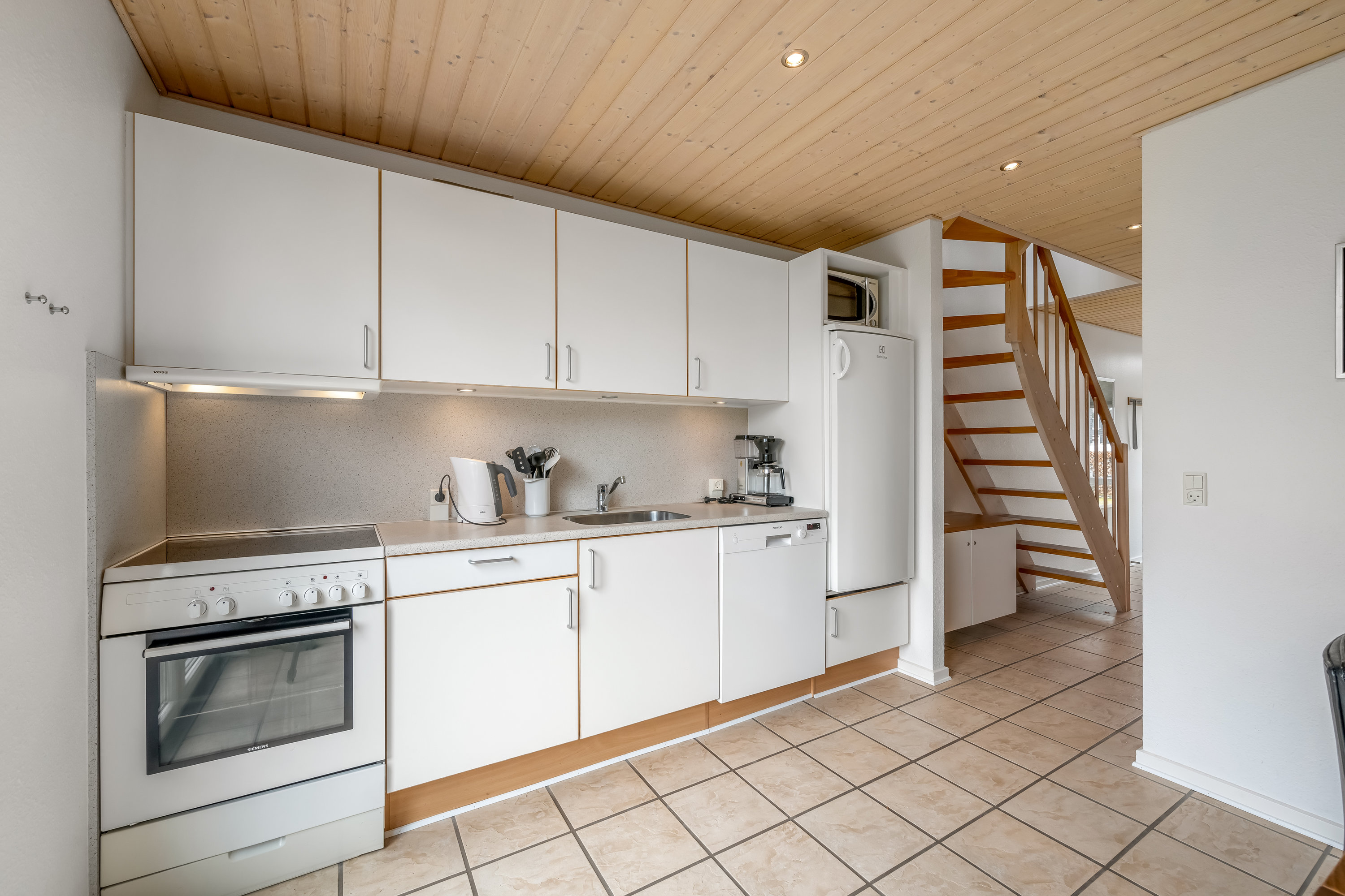 Fremhævet køkken billede i fuldskærmstilstand. Billede af Lønne Feriepark 132F, Lønne, 6830 Nørre Nebel