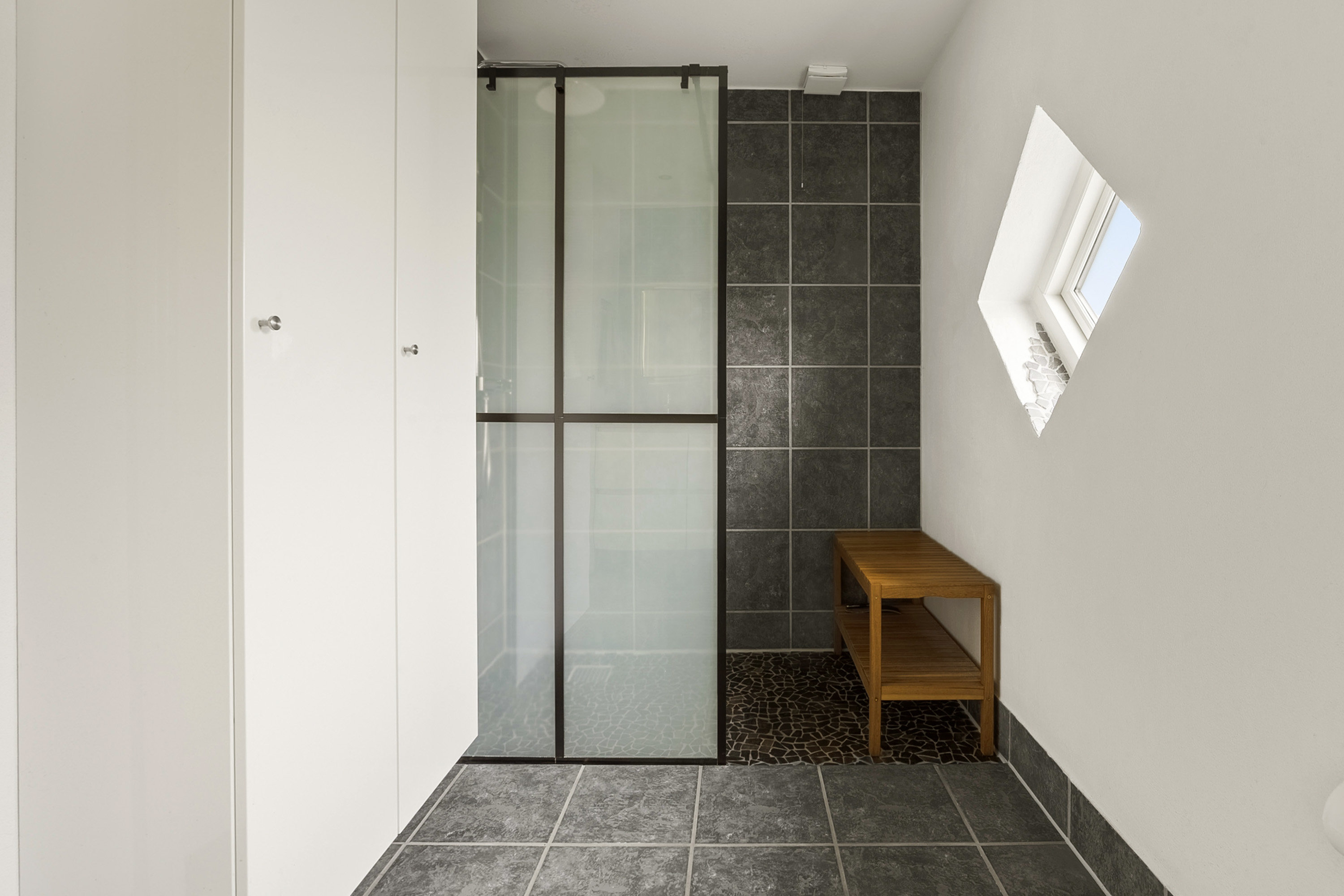 Fremhævet badeværelse billede i fuldskærmstilstand. Billede af Fjordvej 92, 5330 Munkebo