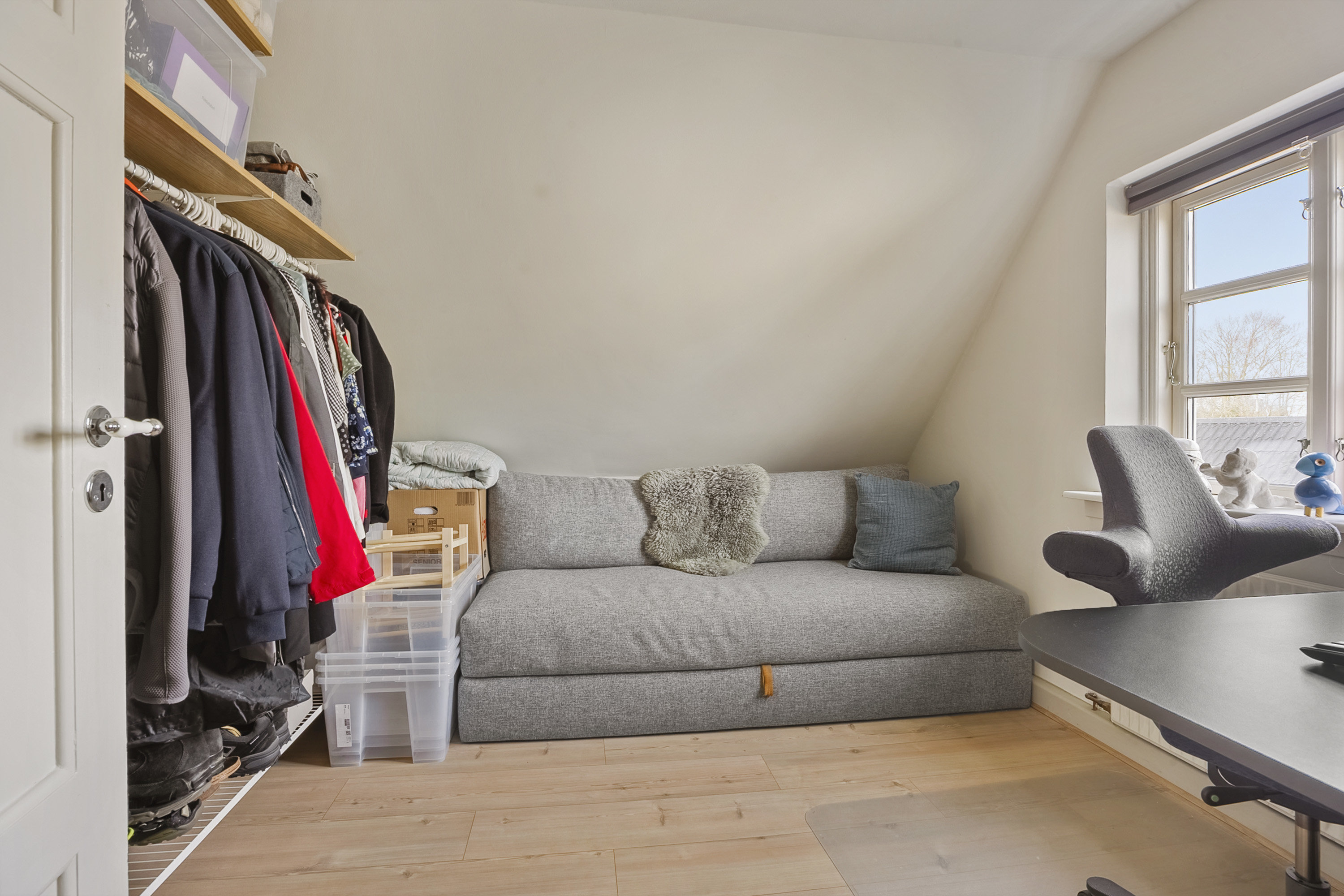 Fremhævet kontor billede i fuldskærmstilstand. Billede af Fjordvej 92, 5330 Munkebo