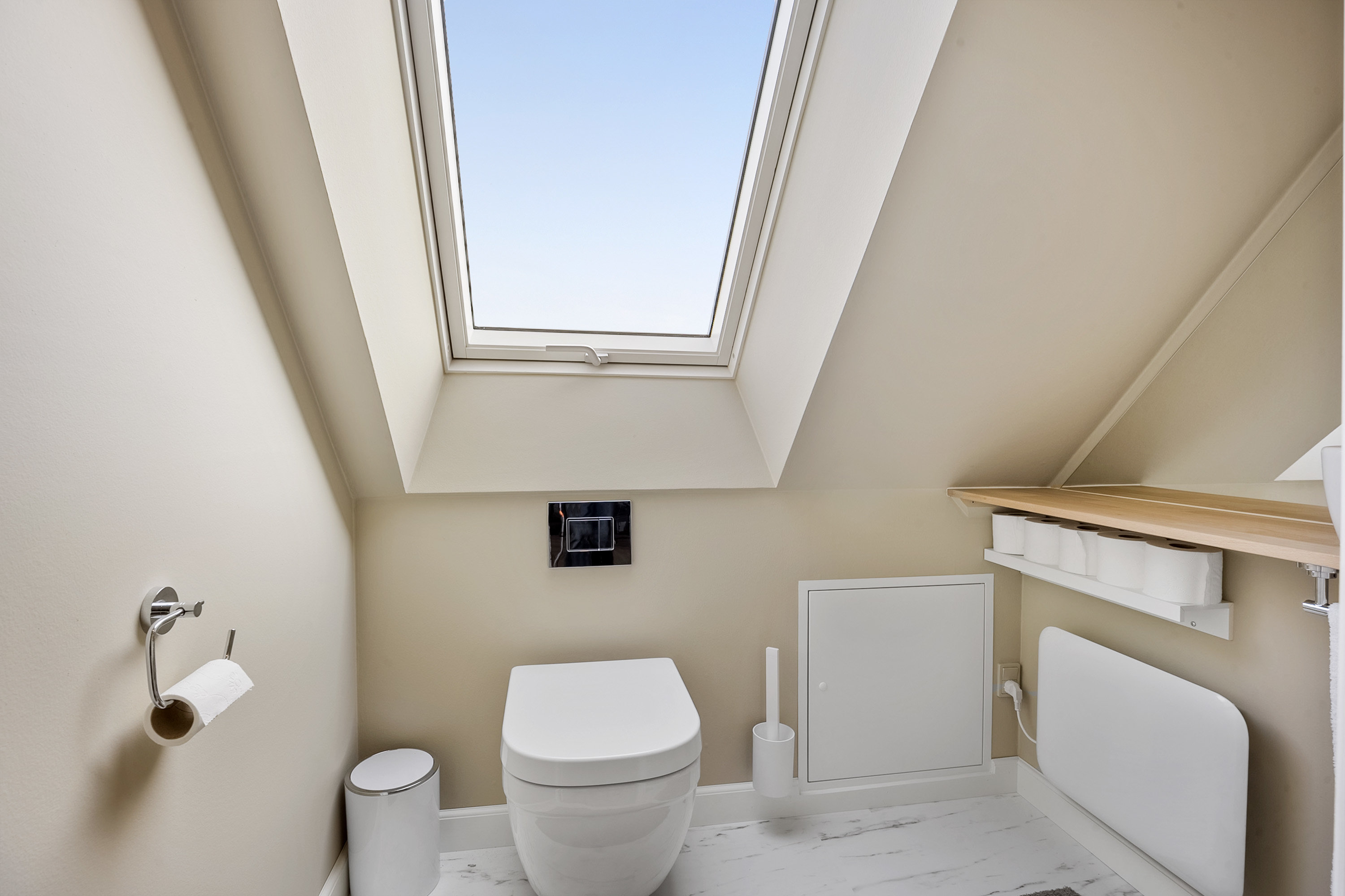 Fremhævet toilet billede i fuldskærmstilstand. Billede af Fjordvej 92, 5330 Munkebo