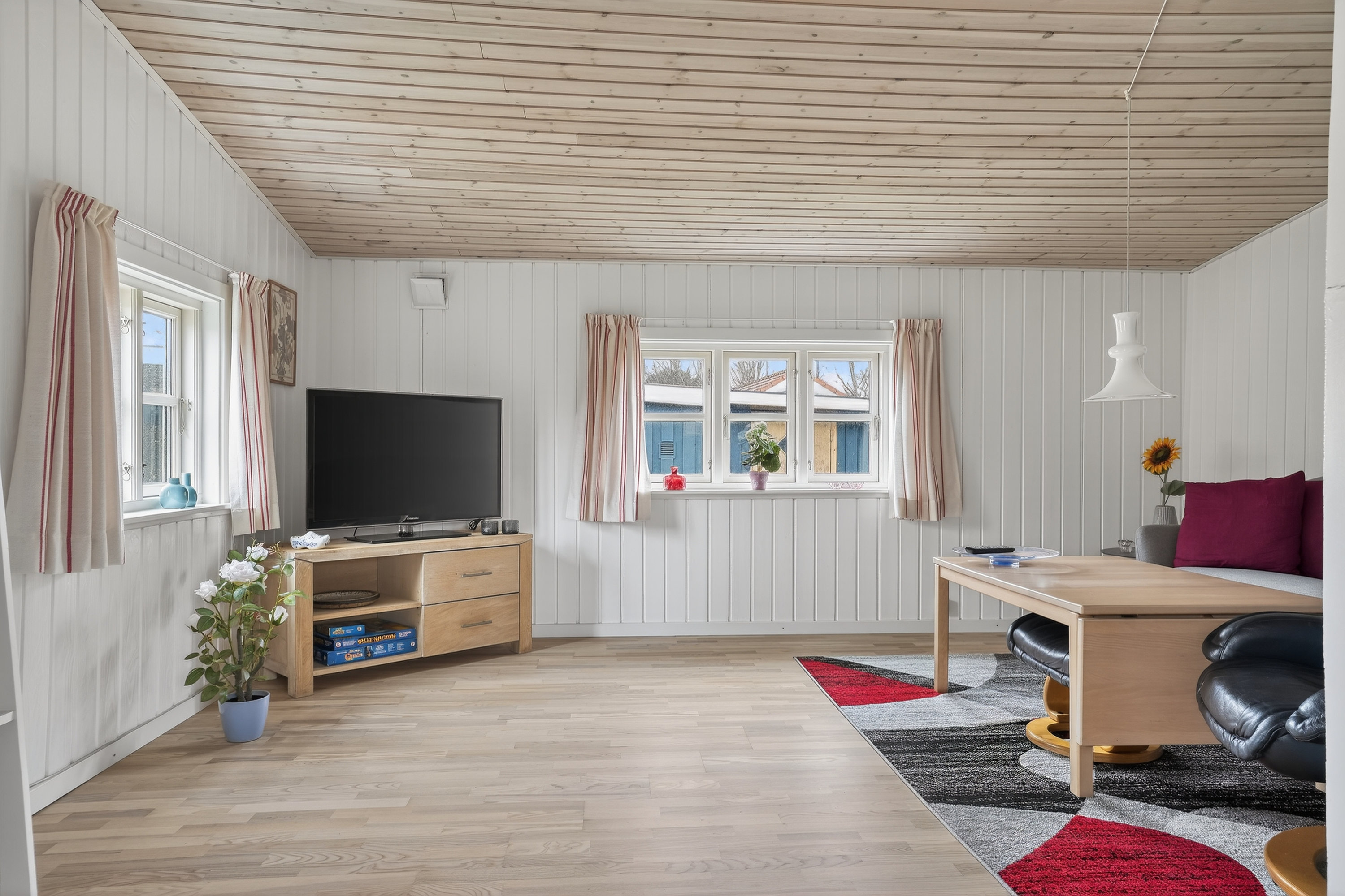 Fremhævet stue billede i fuldskærmstilstand. Billede af Sønderdalen 2, Nyrup, 4500 Nykøbing Sj